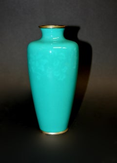 Signed Ando Jubei Green Cloisonné Vase