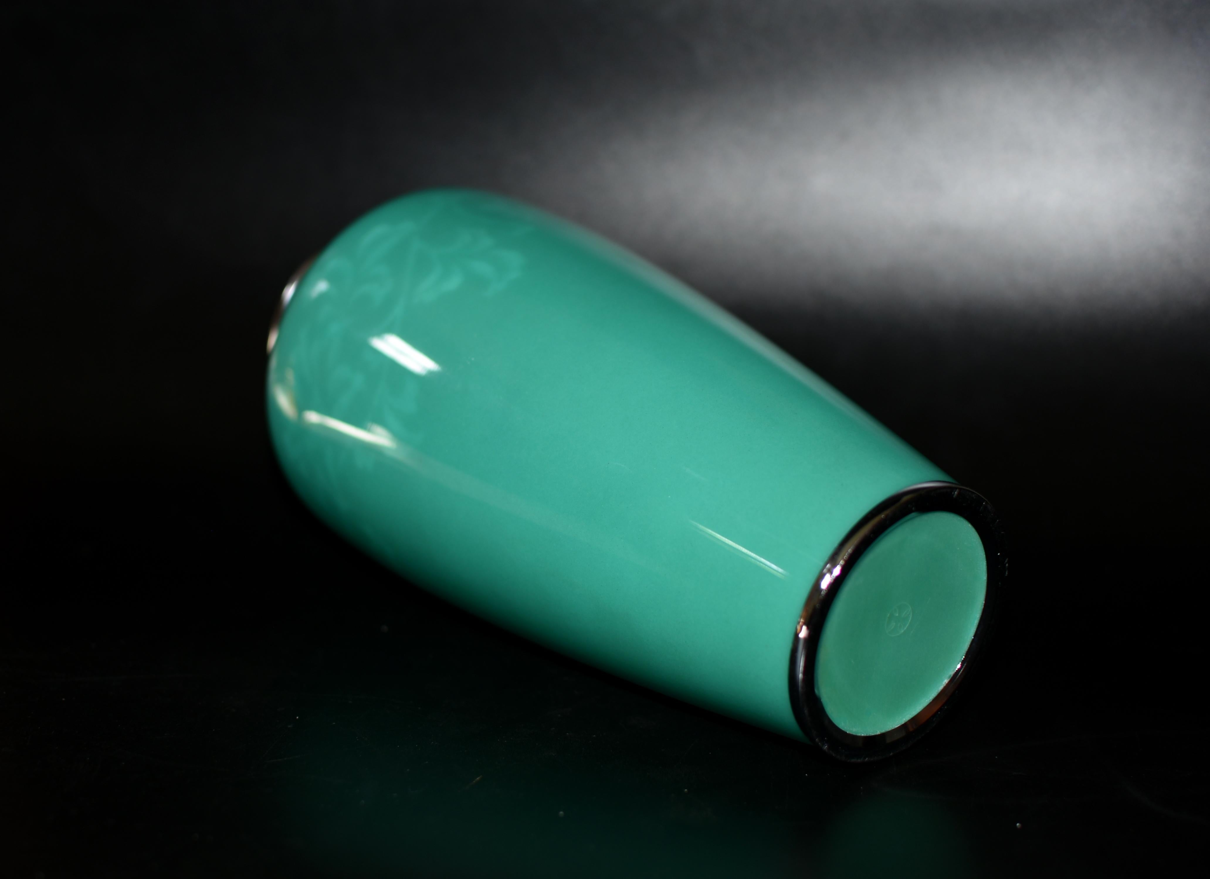 Signed Ando Jubei Green Wireless Cloisonné Vase Large 10