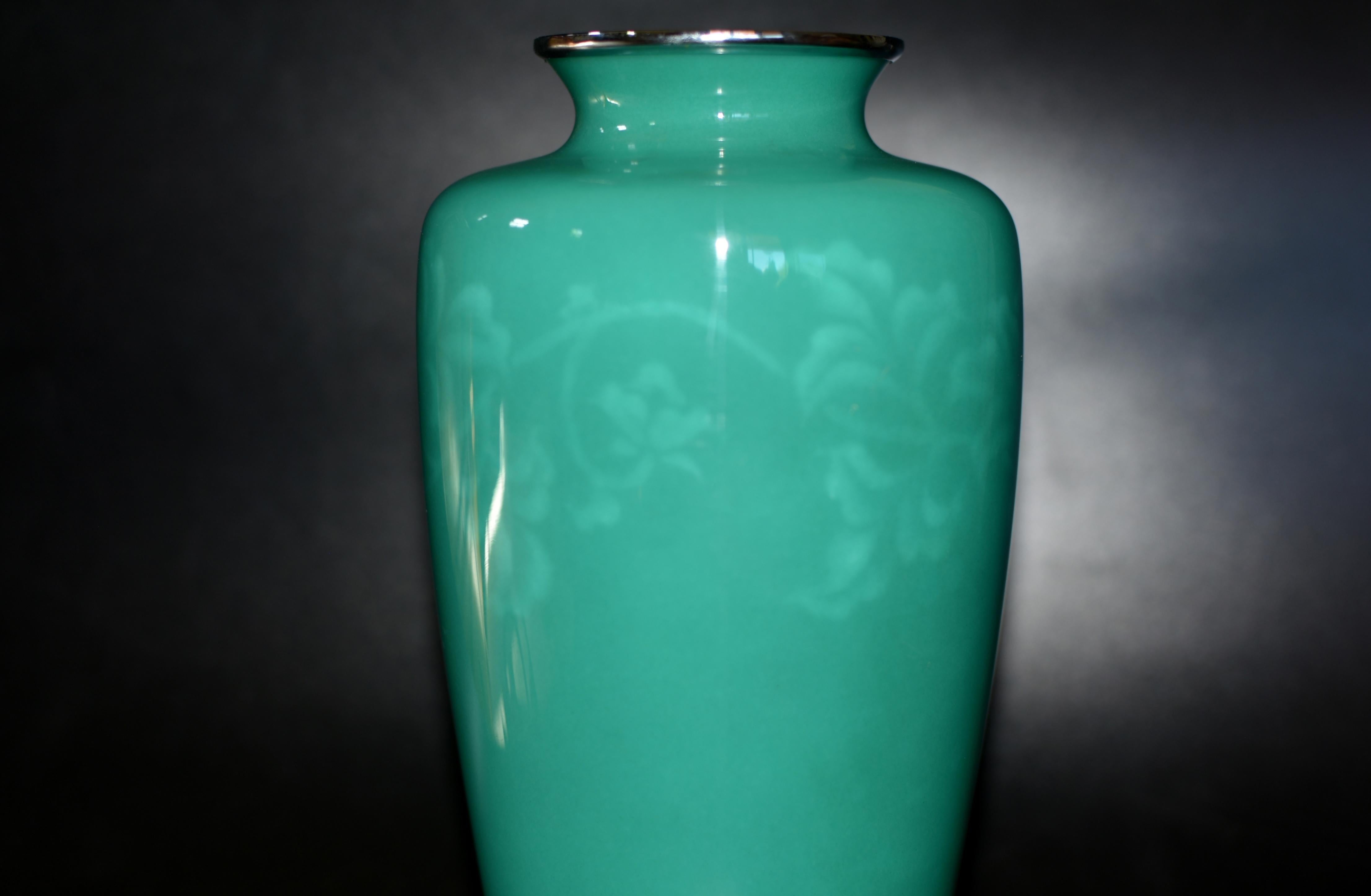 Signed Ando Jubei Green Wireless Cloisonné Vase Large 10