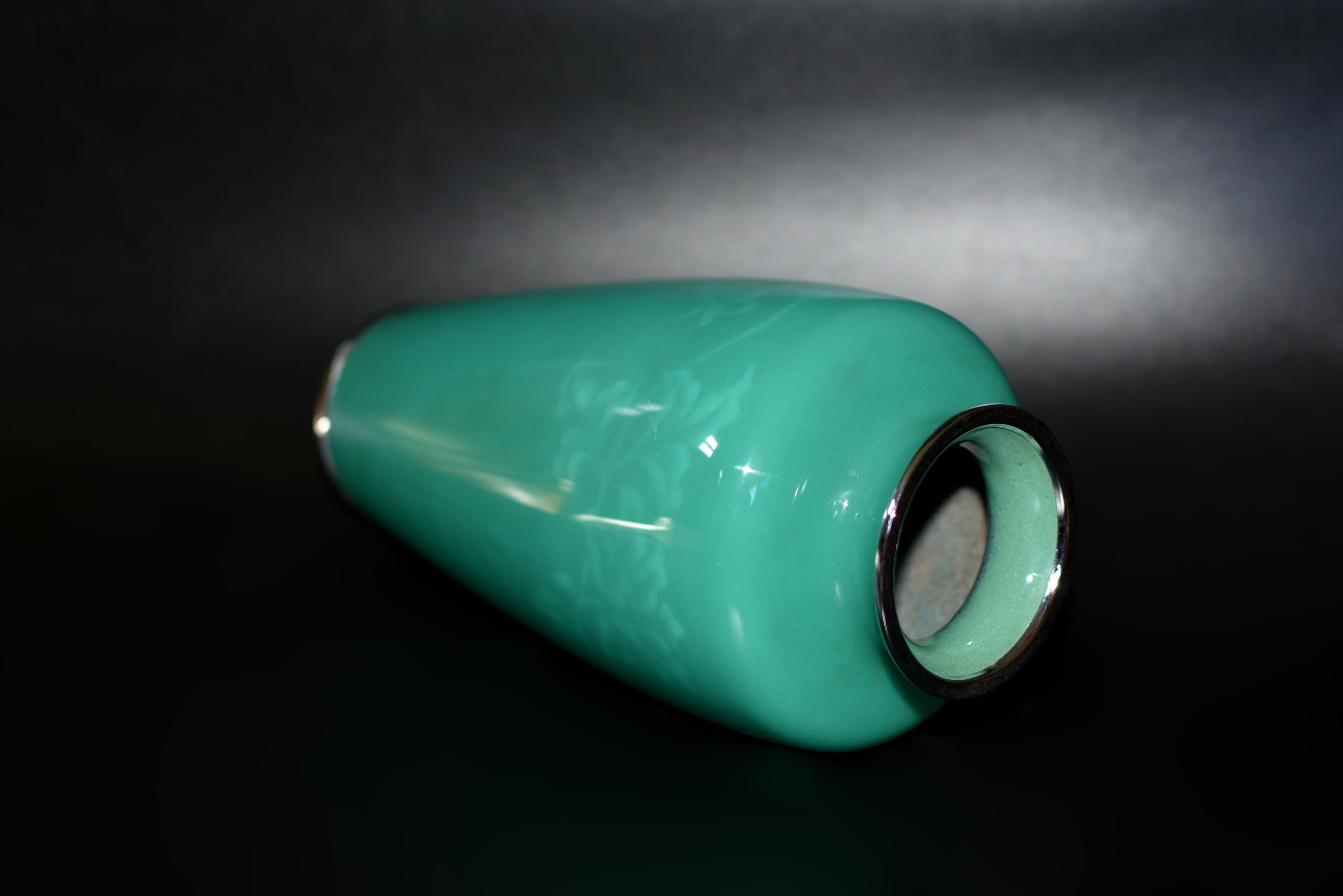 Signed Ando Jubei Green Wireless Cloisonné Vase Large 10