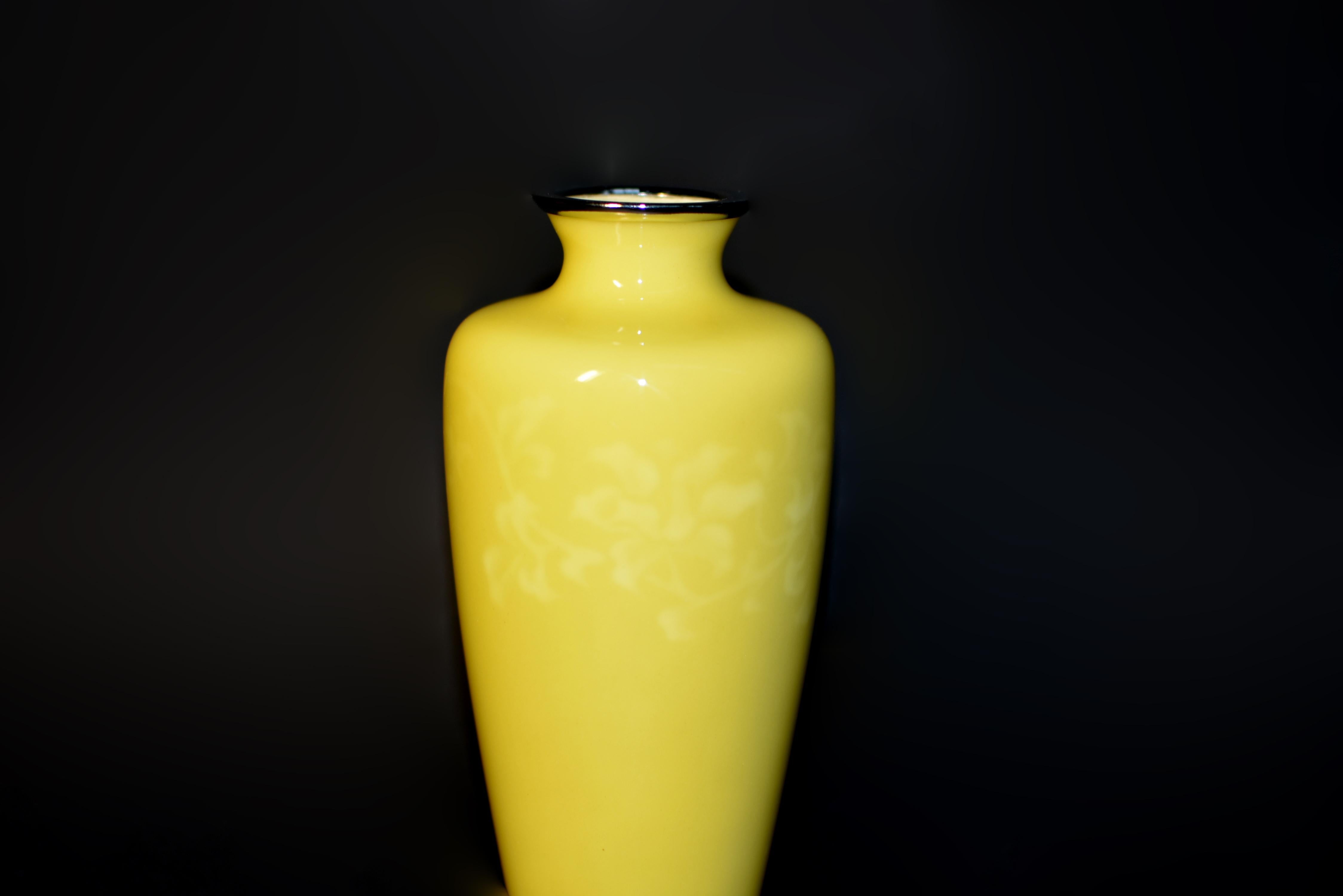 Cloissoné Signed Ando Jubei Japanese Yellow Cloisonné Vase For Sale