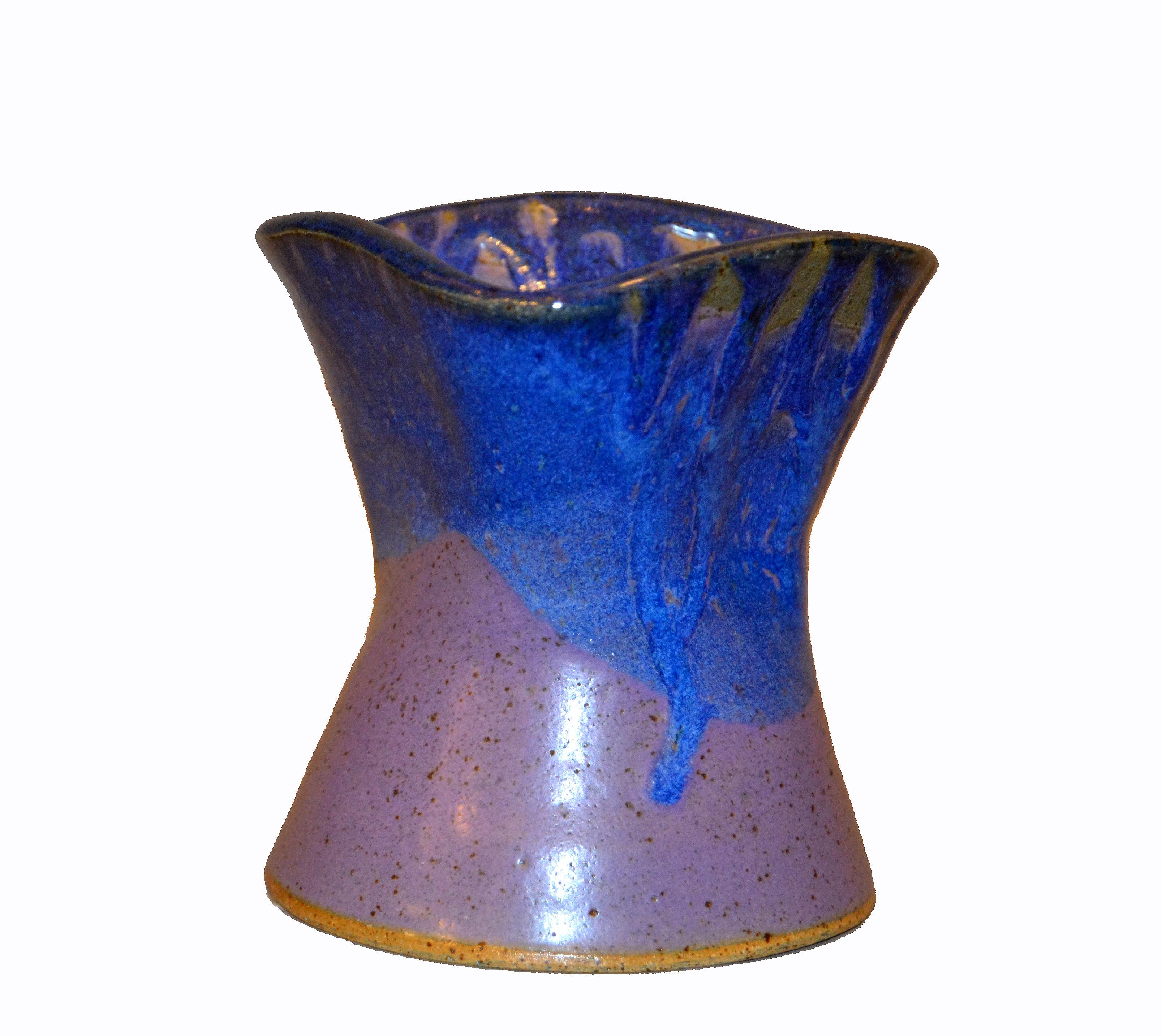 Ann Newberry glazed Purple, Blue and gray Pottery ceramic bowl, vase, vessel.
Signed by Artist at the base and original label inside.
This decorative vase creates ambiance and adds natural beauty throughout your home.