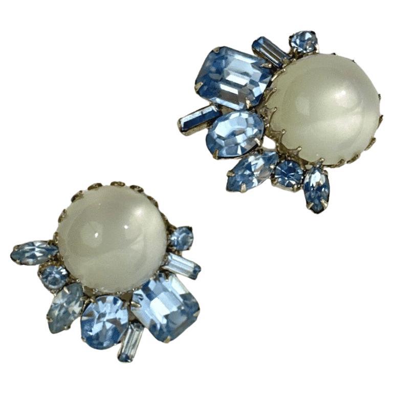 Signed Ann Vien Vintage White and Light Blue Rhinestone Clip on Earrings For Sale