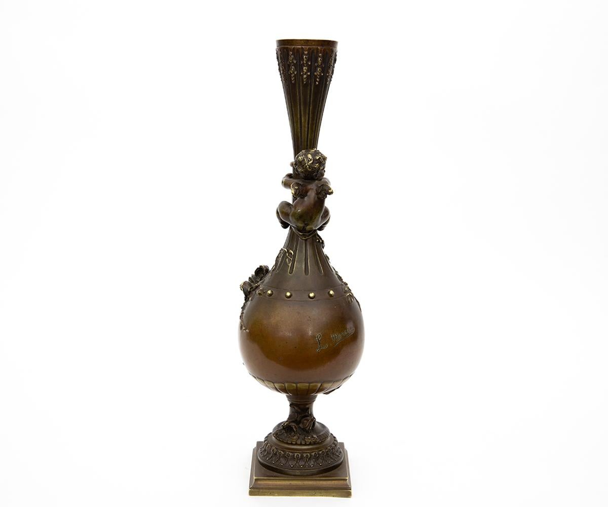 Signed Antique 19th Century French L. Moreau Bronze Vase In Good Condition For Sale In Laguna Beach, CA