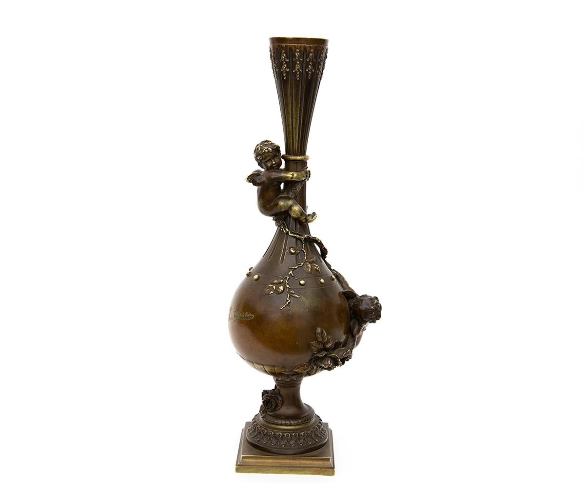 Signed Antique 19th Century French L. Moreau Bronze Vase For Sale 2