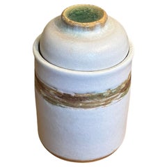 Firmato Studio Pottery antico smaltato.