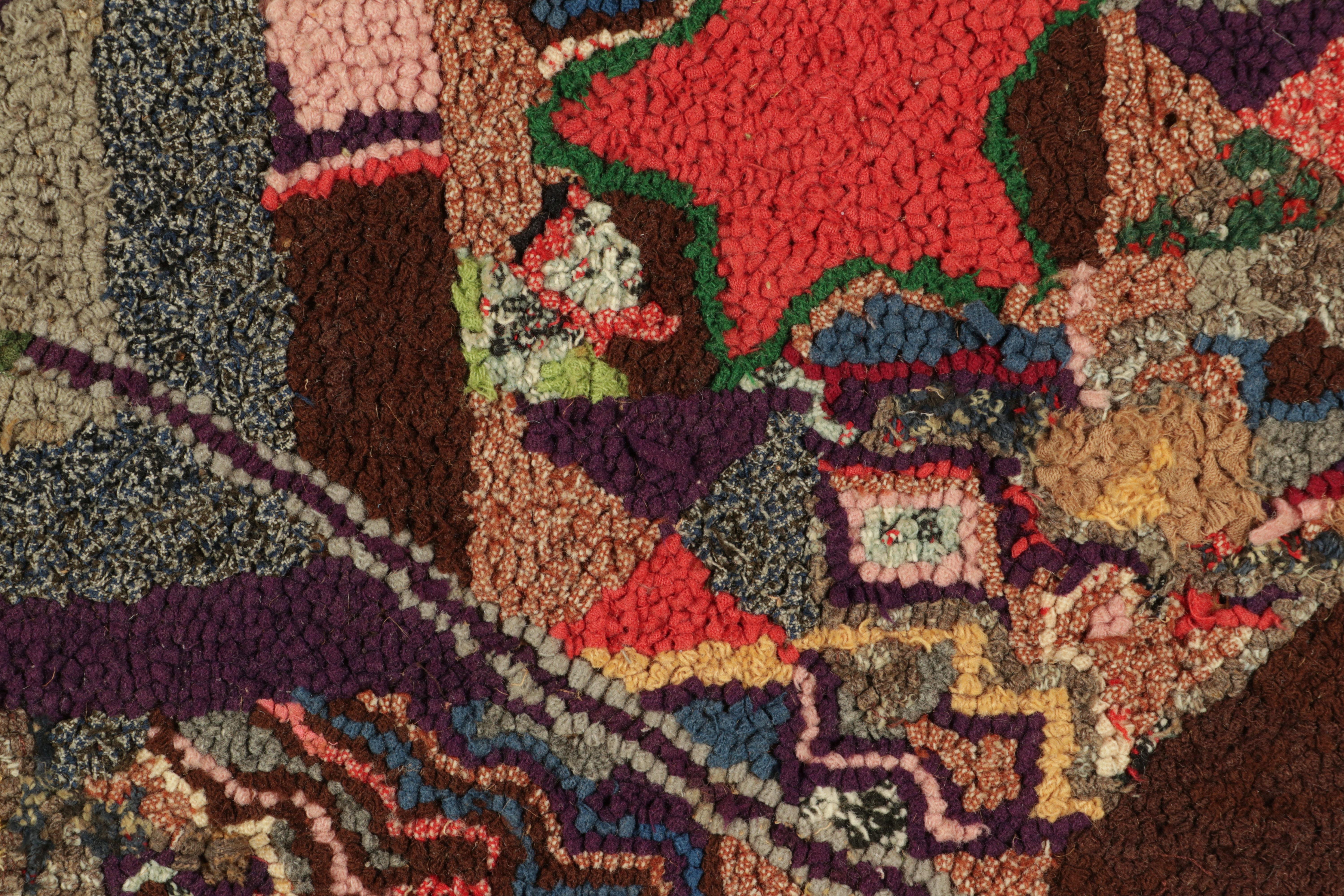 American Signed Antique Hooked Rug with Polychromatic Abstract Patterns - Rug & Kilim For Sale