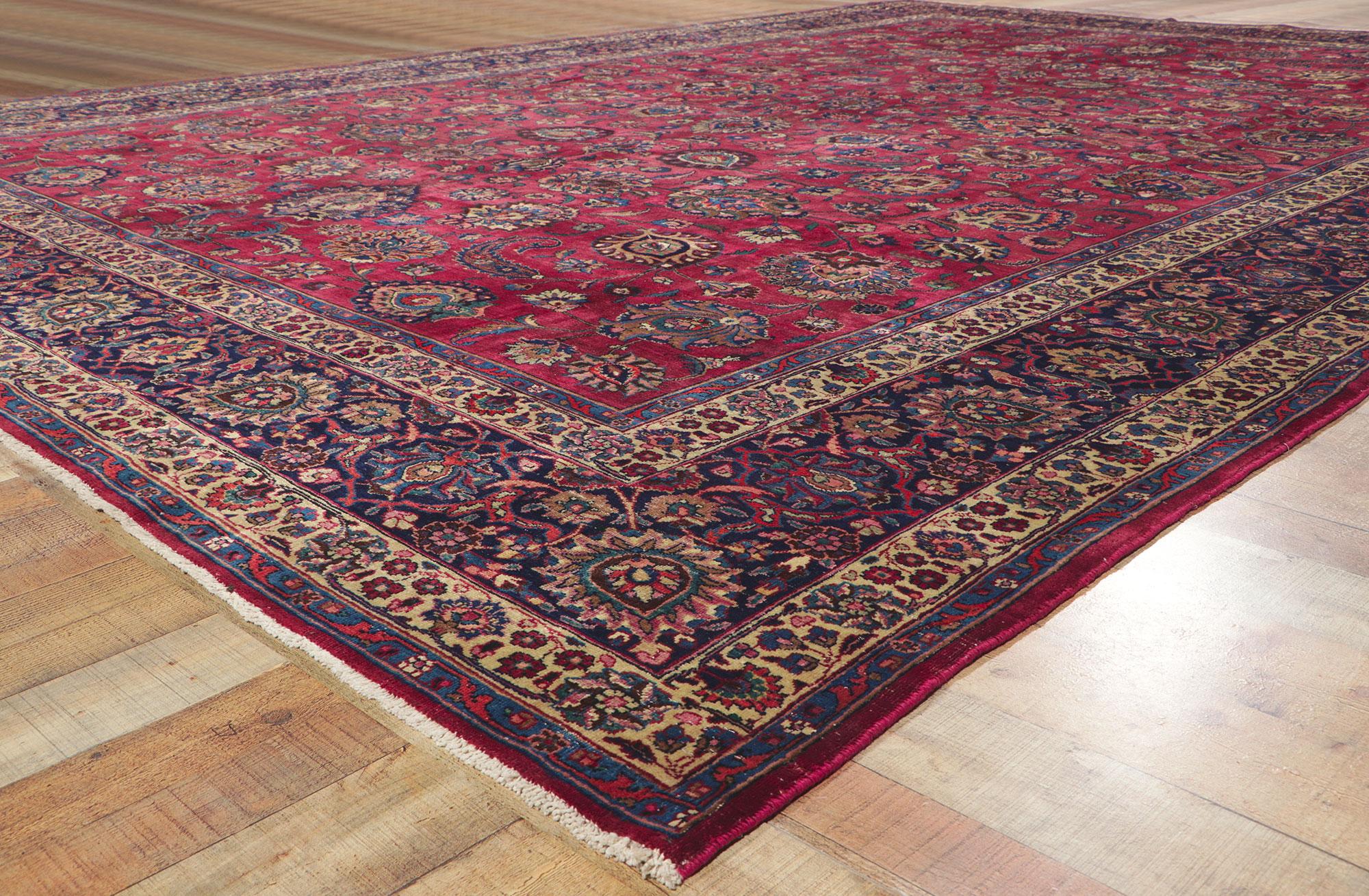 Antiker persischer Mashhad-Teppich in Hotel-Lobby-Größe im Angebot 3