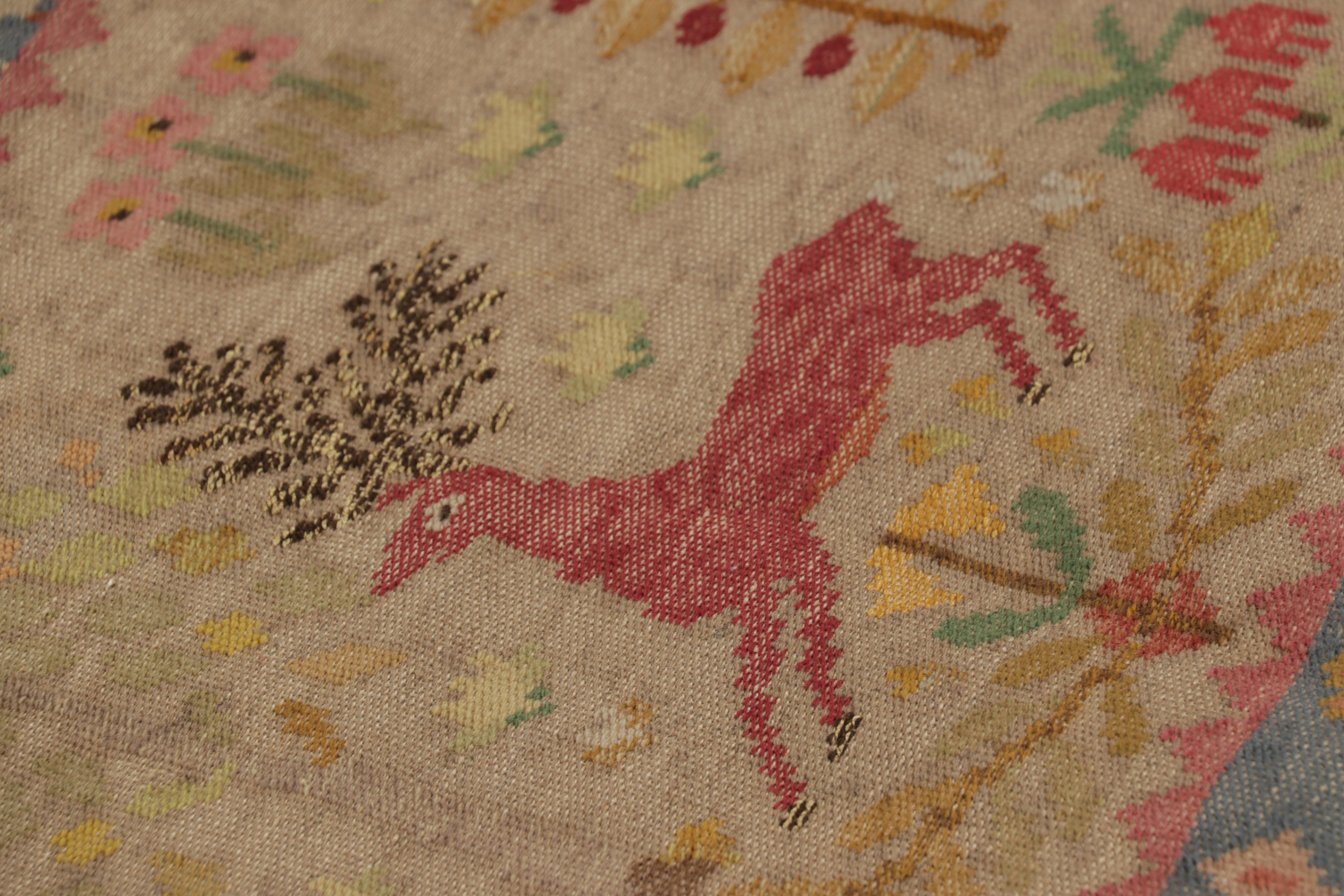 Tissé à la main Textile suédois ancien signé, art populaire scandinave pictural - Rug & Kilim en vente