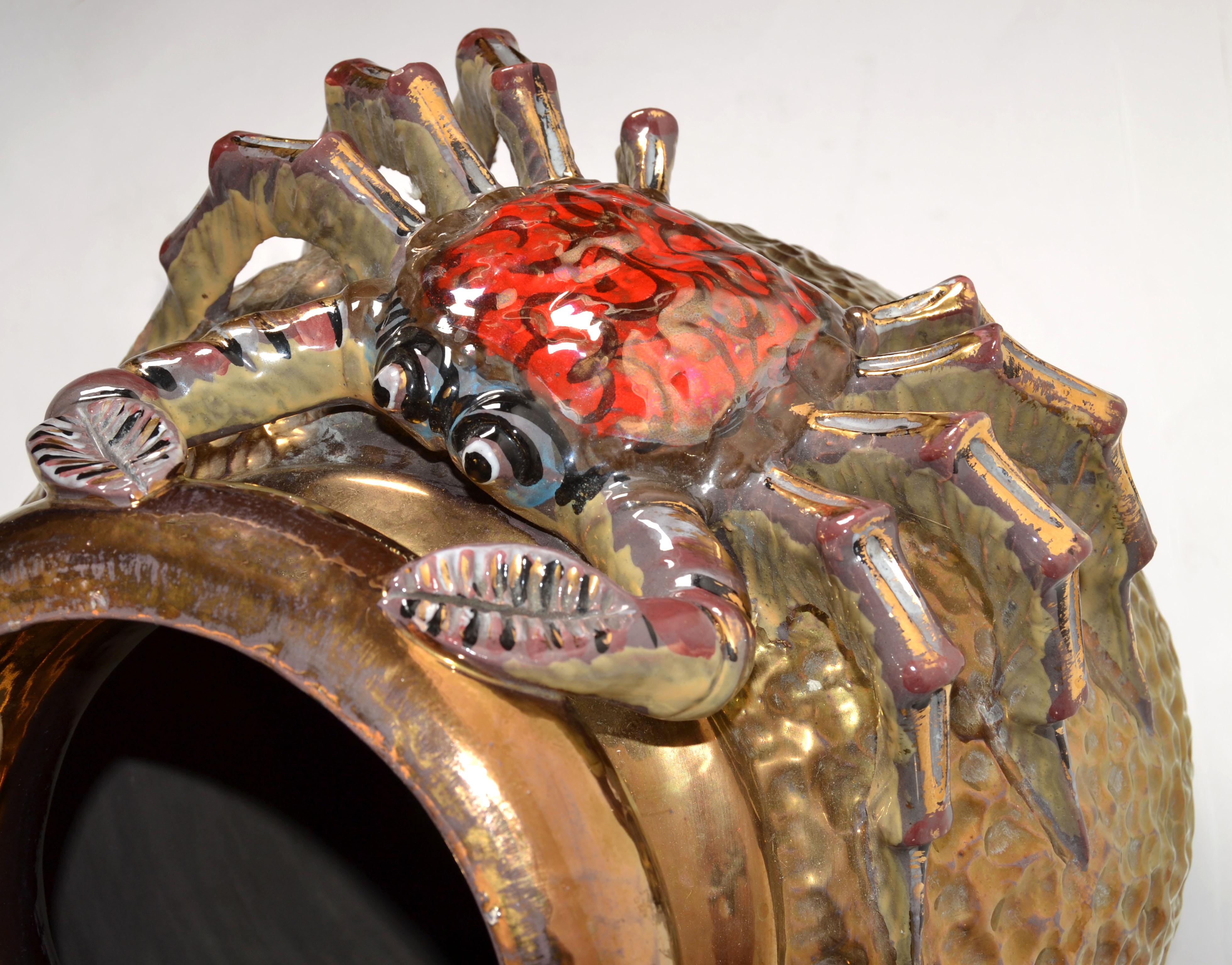 20th Century Signed Aretini Majolica Style Hand Painted Gold Ceramic Crab Vase Mediterranean For Sale