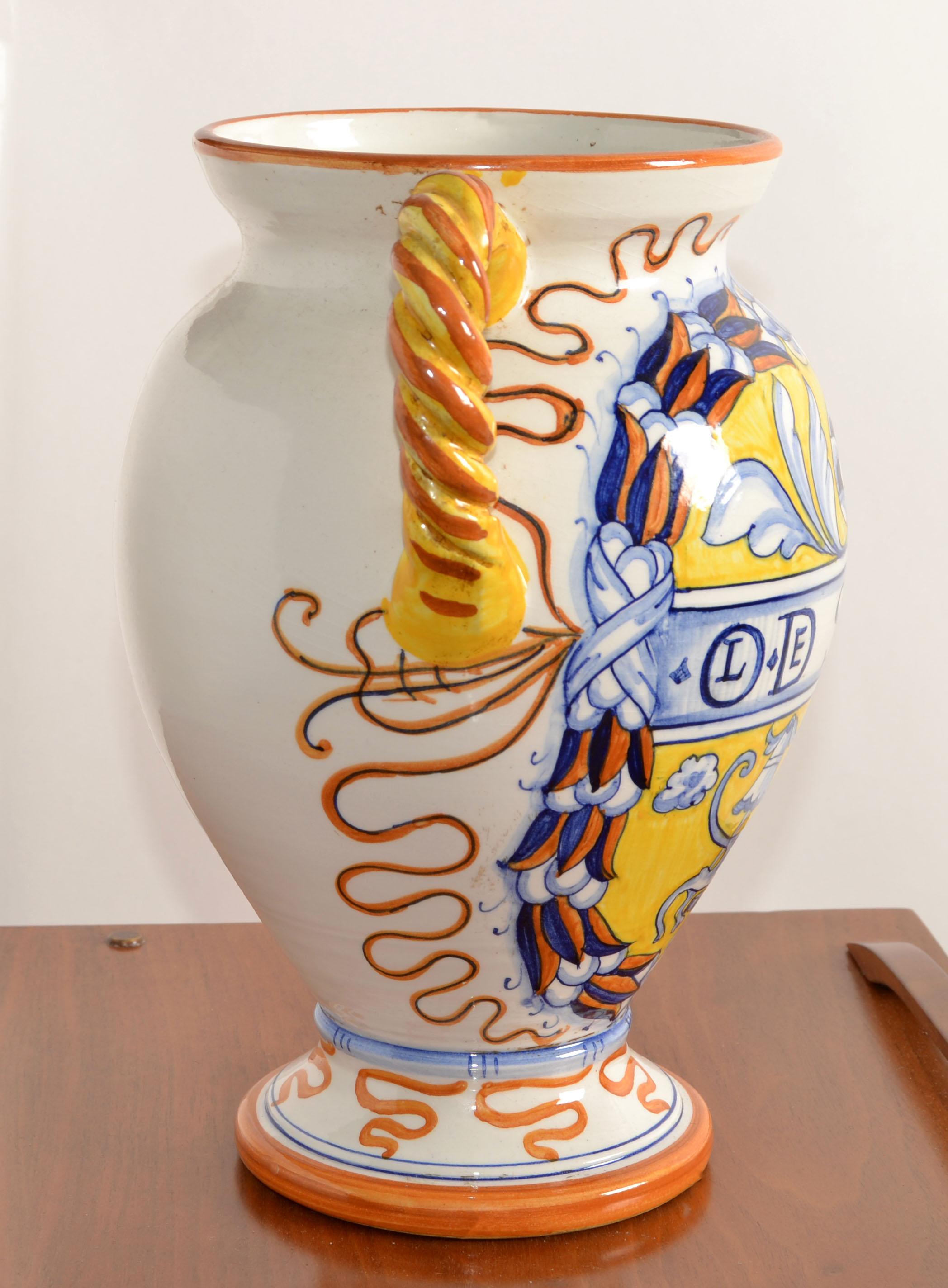 Italiano Vaso in ceramica dipinto a mano firmato Artistica Pottery Mediterranean Folk Art Italia in vendita