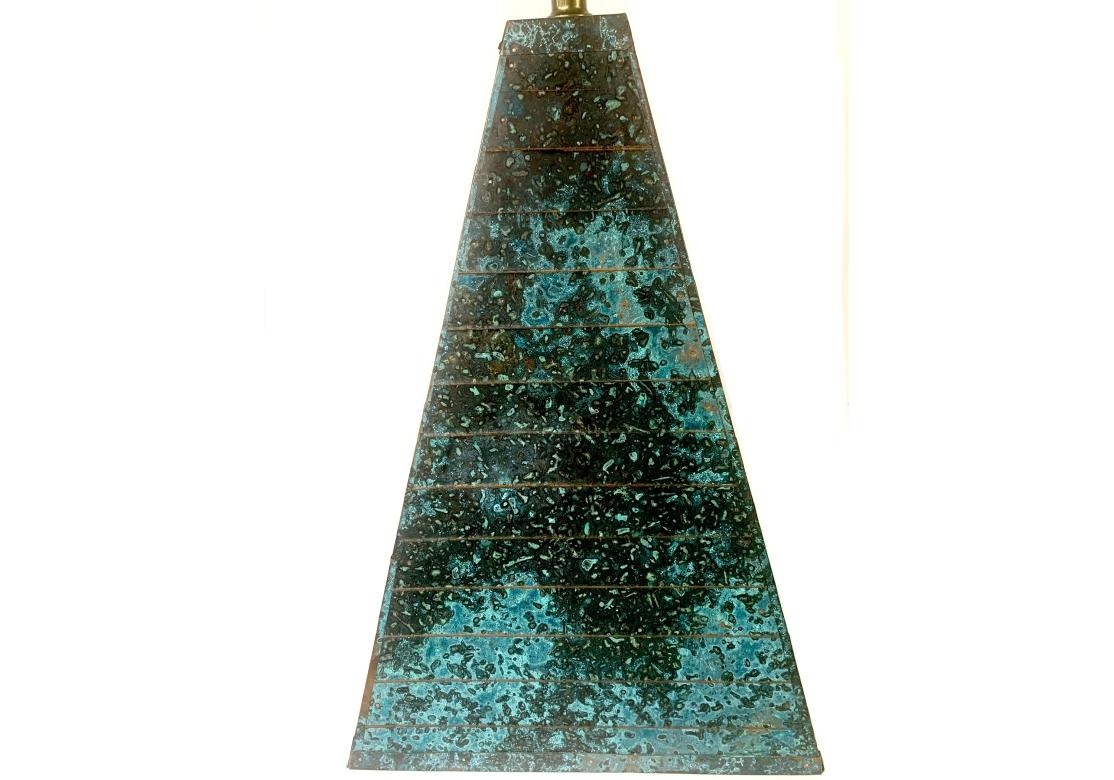 Signed Arts & Crafts Artisan Verdigris Copper Table Lamp en vente 3