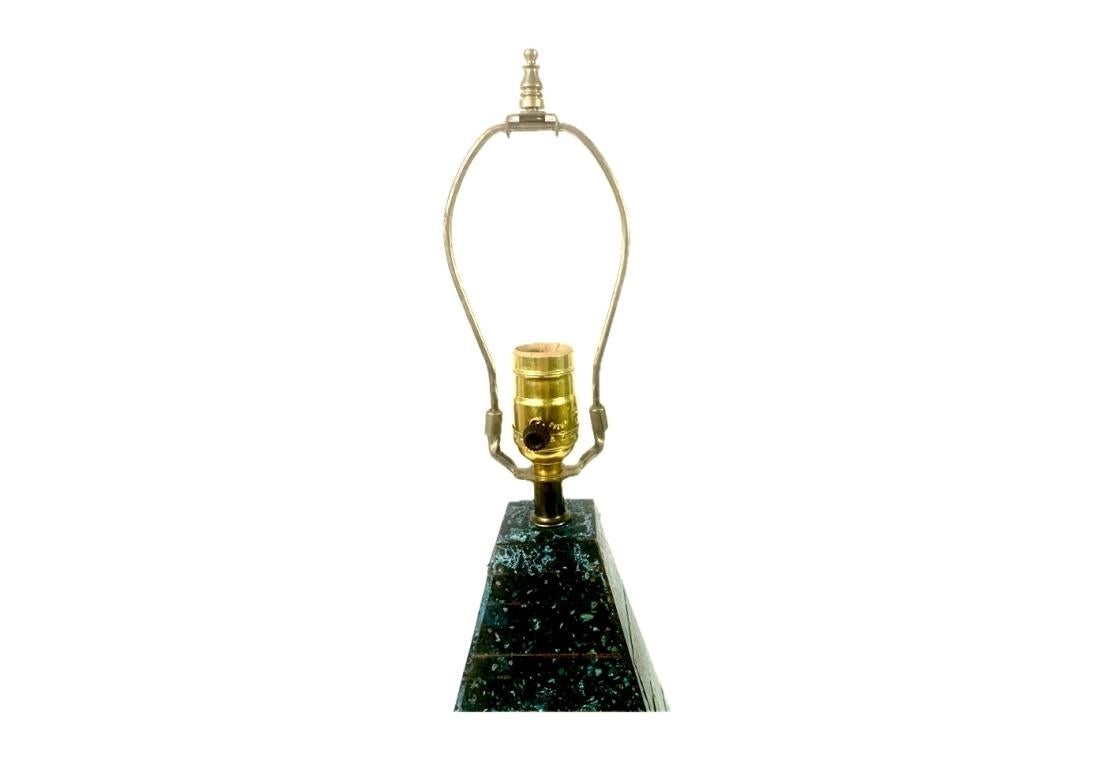 Fait main Signed Arts & Crafts Artisan Verdigris Copper Table Lamp en vente
