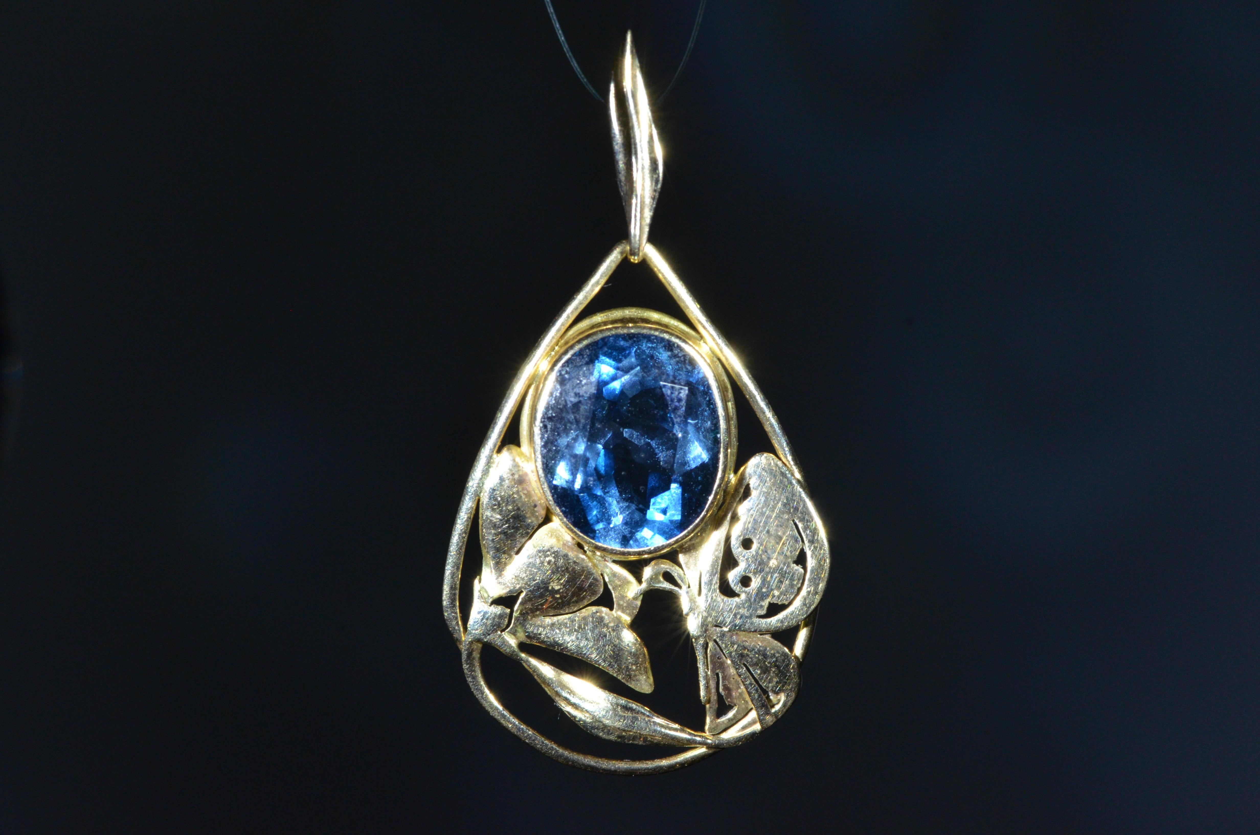Arts and Crafts Signed Arts & Crafts Period Blue Topaz Pendant in 14 Karat Yellow Gold For Sale