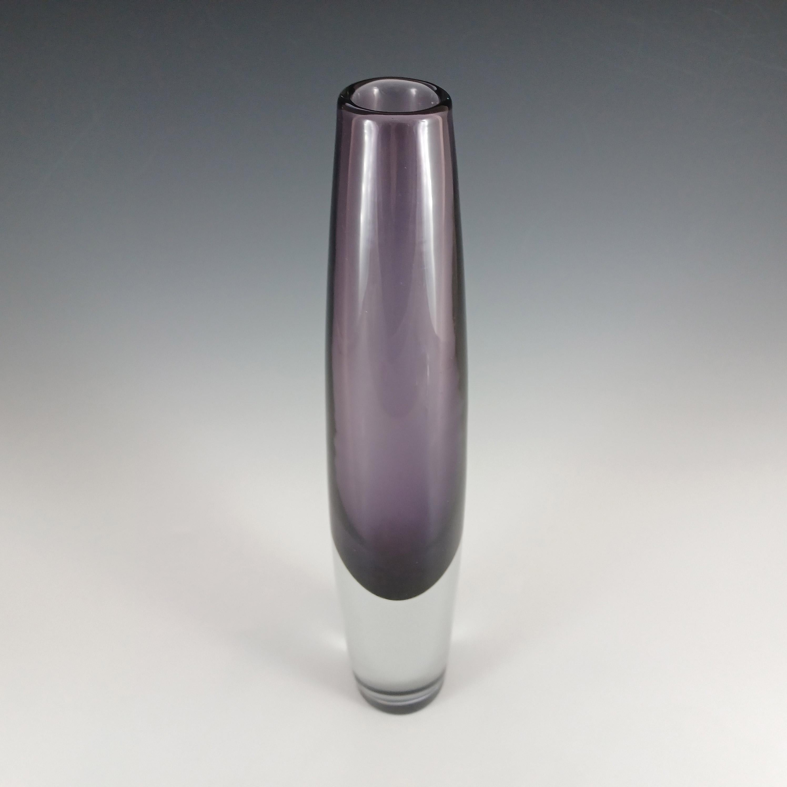 Hand-Crafted SIGNED Asta Strömberg #B938 Swedish Purple Cased Glass 'Sputnik' Vase