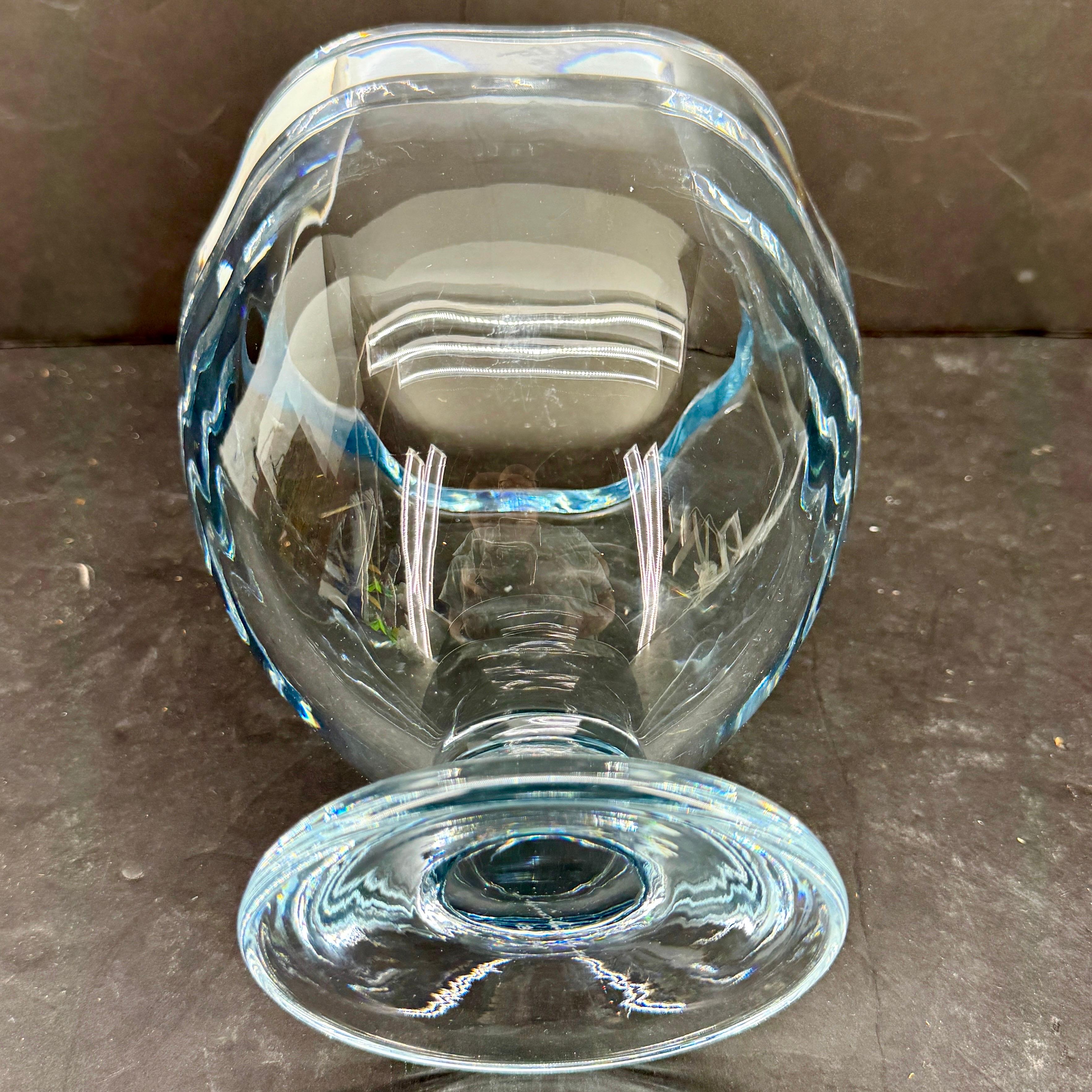Vaso in vetro firmato Asta Stromberg per Strombergshyttan, Svezia in vendita 2