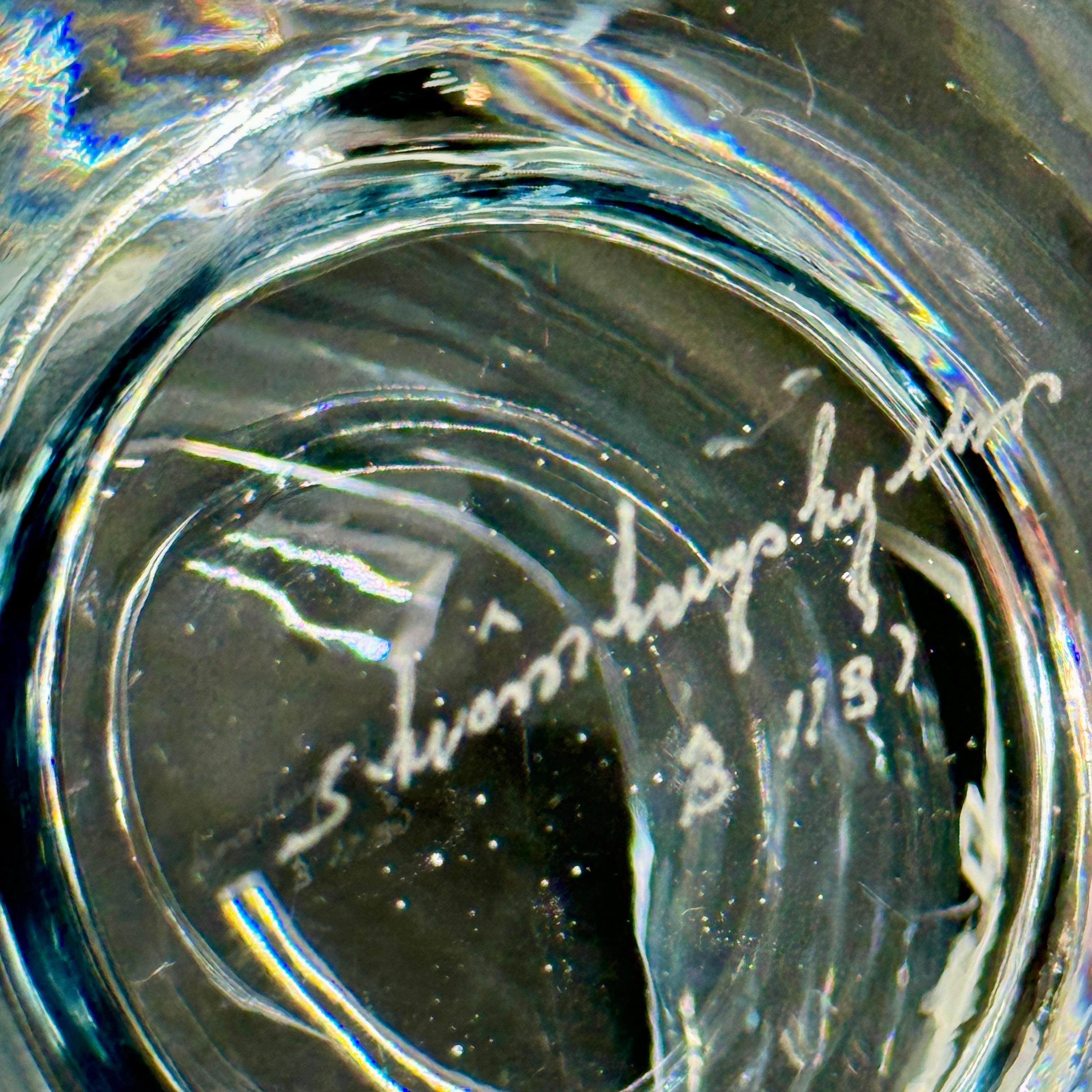 Vaso in vetro firmato Asta Stromberg per Strombergshyttan, Svezia in vendita 1