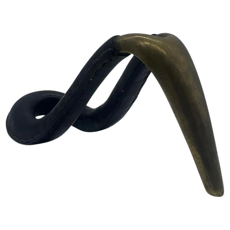 Auböck pipe holder made of brass and leather, signed, 1950 Vienna, Austria