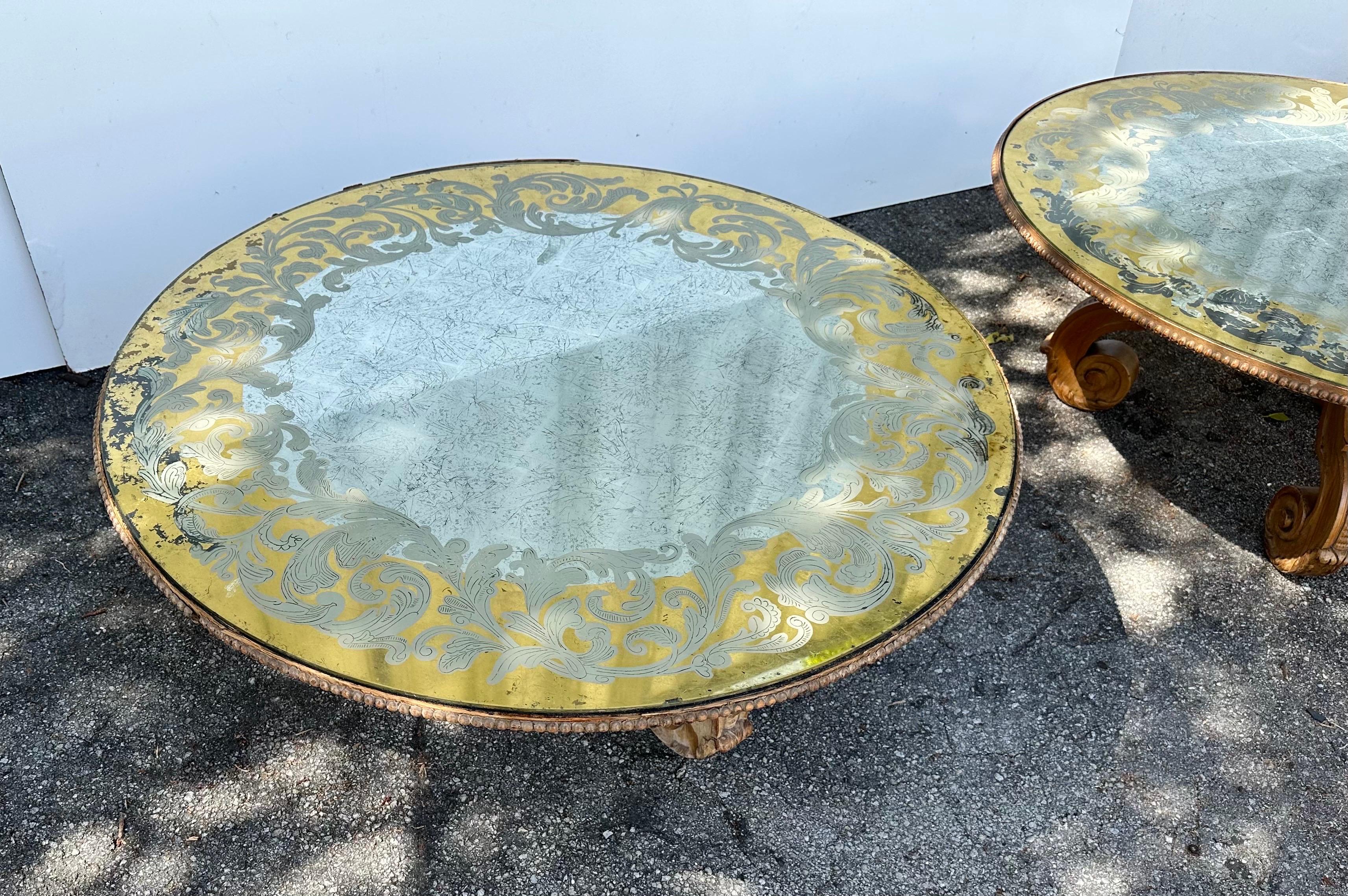 Néo-baroque Paire de tables signées Baker Furniture Verre Eglomisé  en vente