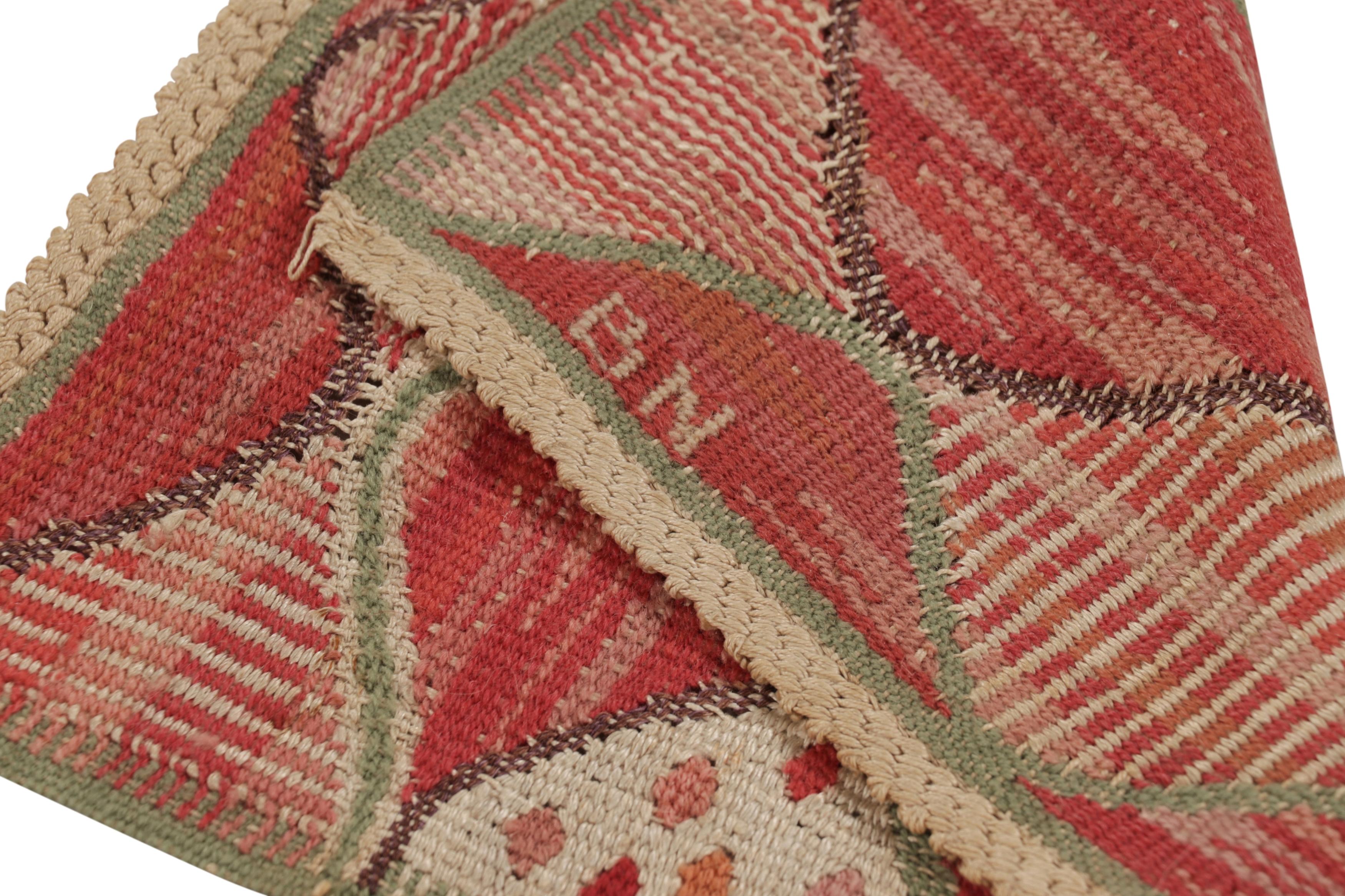 Signiert Barbro Nilsson Antike schwedische Textilien, Rot Skandinavisch - Rug & Kilim (Frühes 20. Jahrhundert) im Angebot