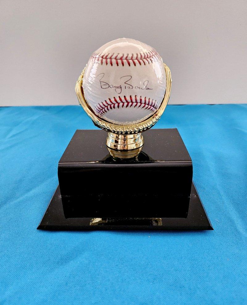 Bola de béisbol firmada por Barry Bonds (SF Giants) en su funda y estuche originales, c/COA en Bueno estado para la venta en Warrenton, OR