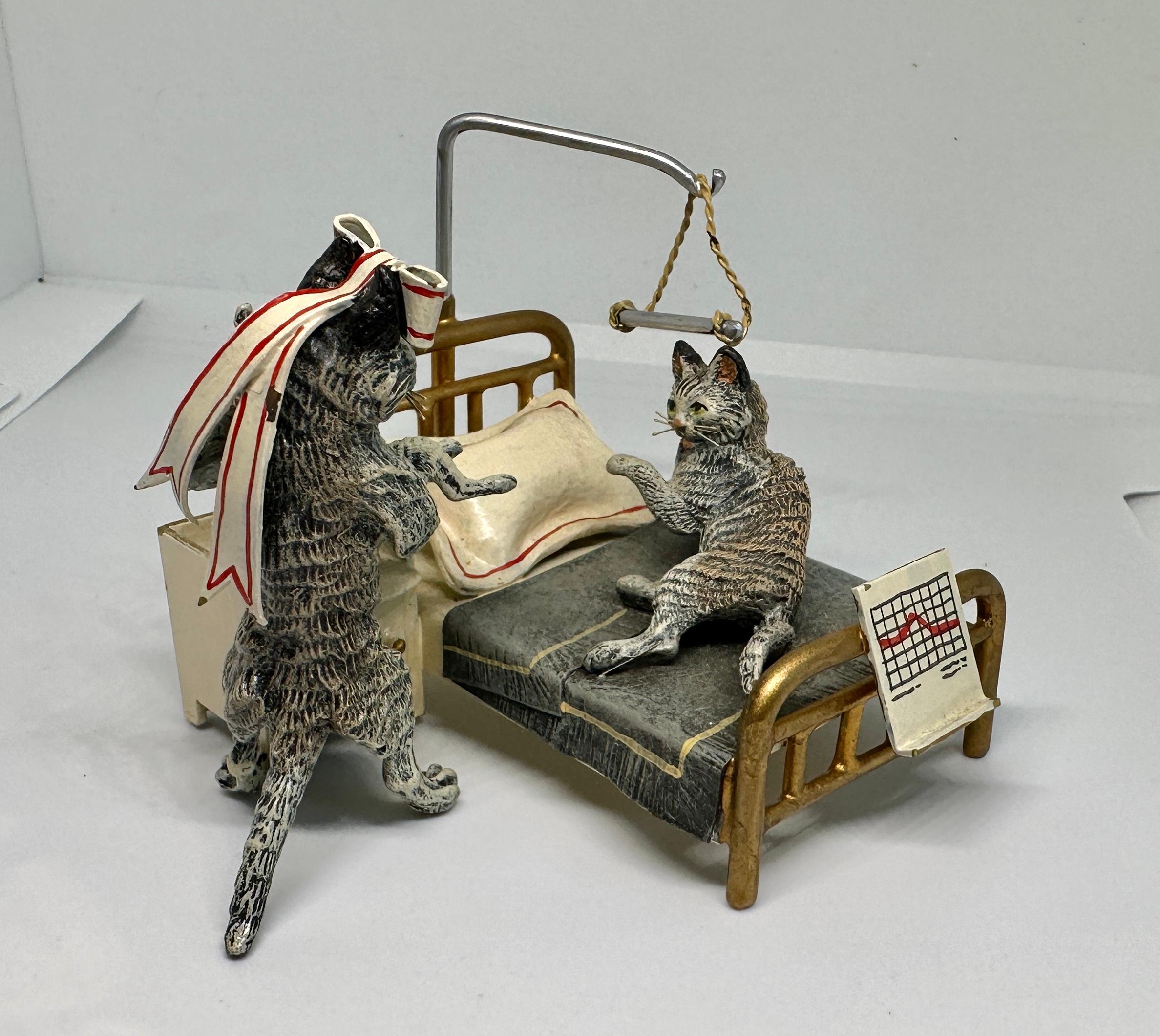 Signierte Bergmann Katze Krankenschwester liefert neugeborenes Kätzchen Seltene österreichische Vienna Bronze im Angebot 3