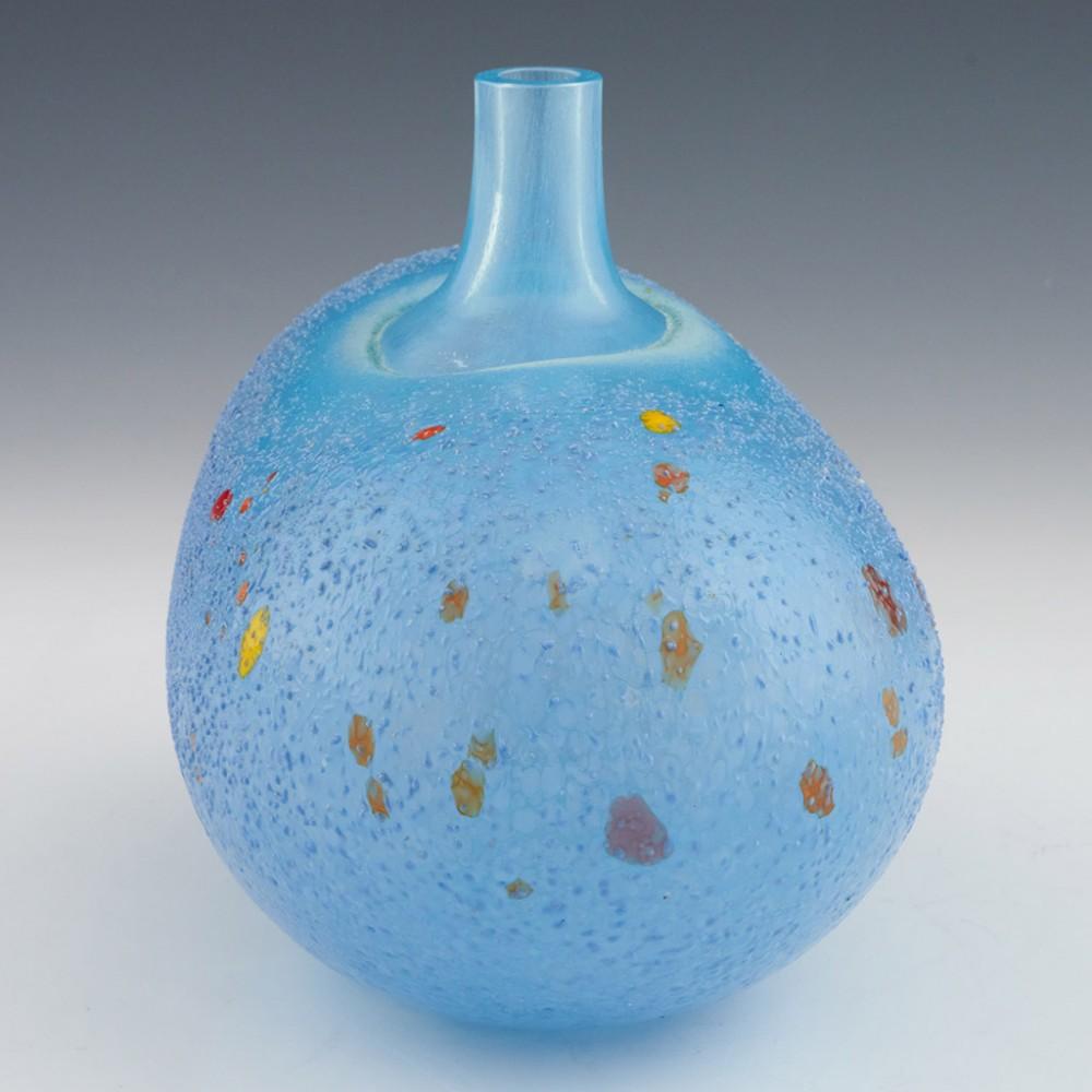 Signed Bertil Vallien for Kosta Boda Egg Vase from the Artists Collection In Good Condition In Forest Row, East Sussex