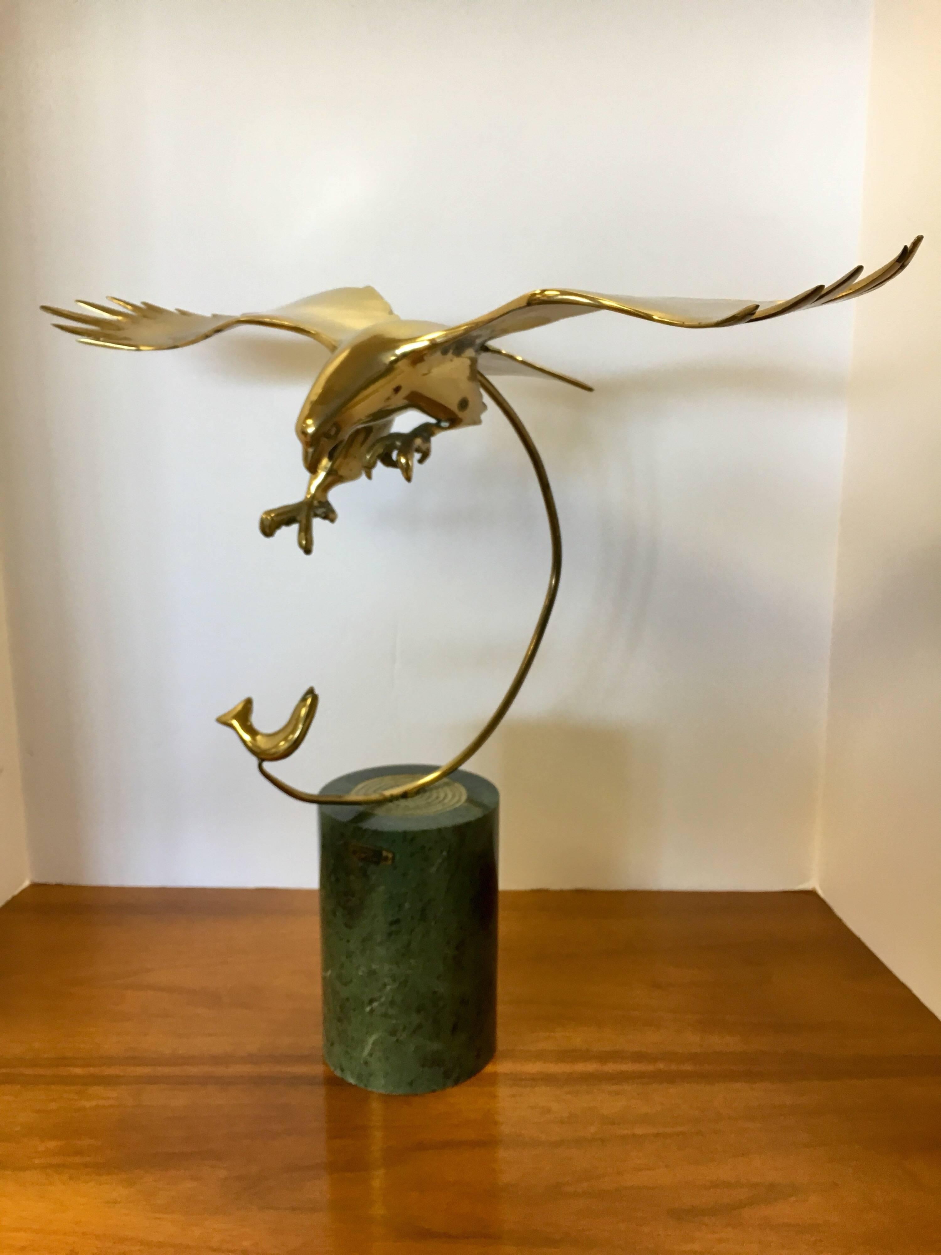 Sculpture signée Bijan en marbre et laiton des années 1970, rare 3