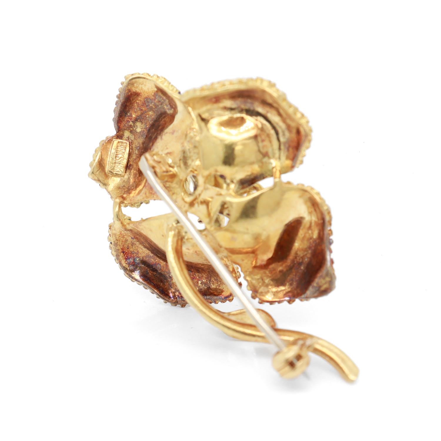 Signed Birks Mid-Century Modern 18K Yellow Gold, Enamel, & Diamond Flower Brooch For Sale 8