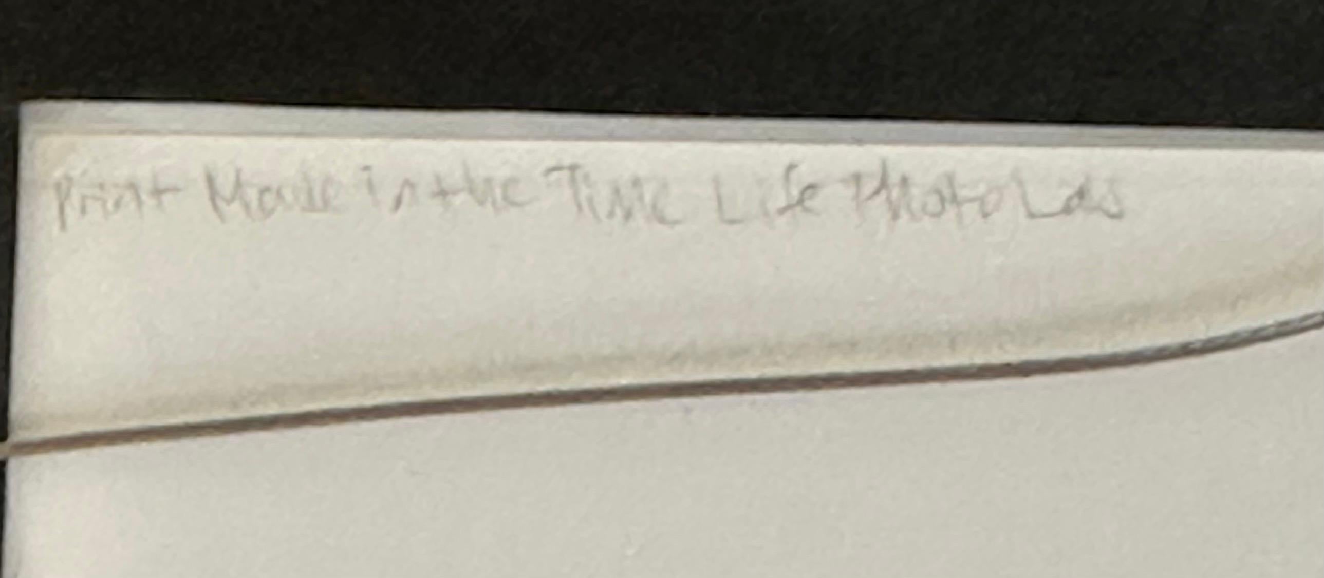 Signierte Schwarz-Weiß-Fotografie 