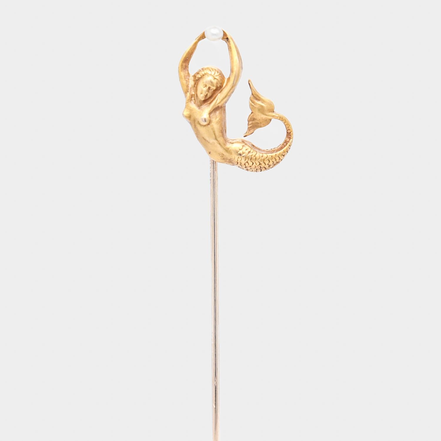 Signed B&N 10K Gold & Pearl Figural Mermaid Stickpin In Good Condition In Philadelphia, PA