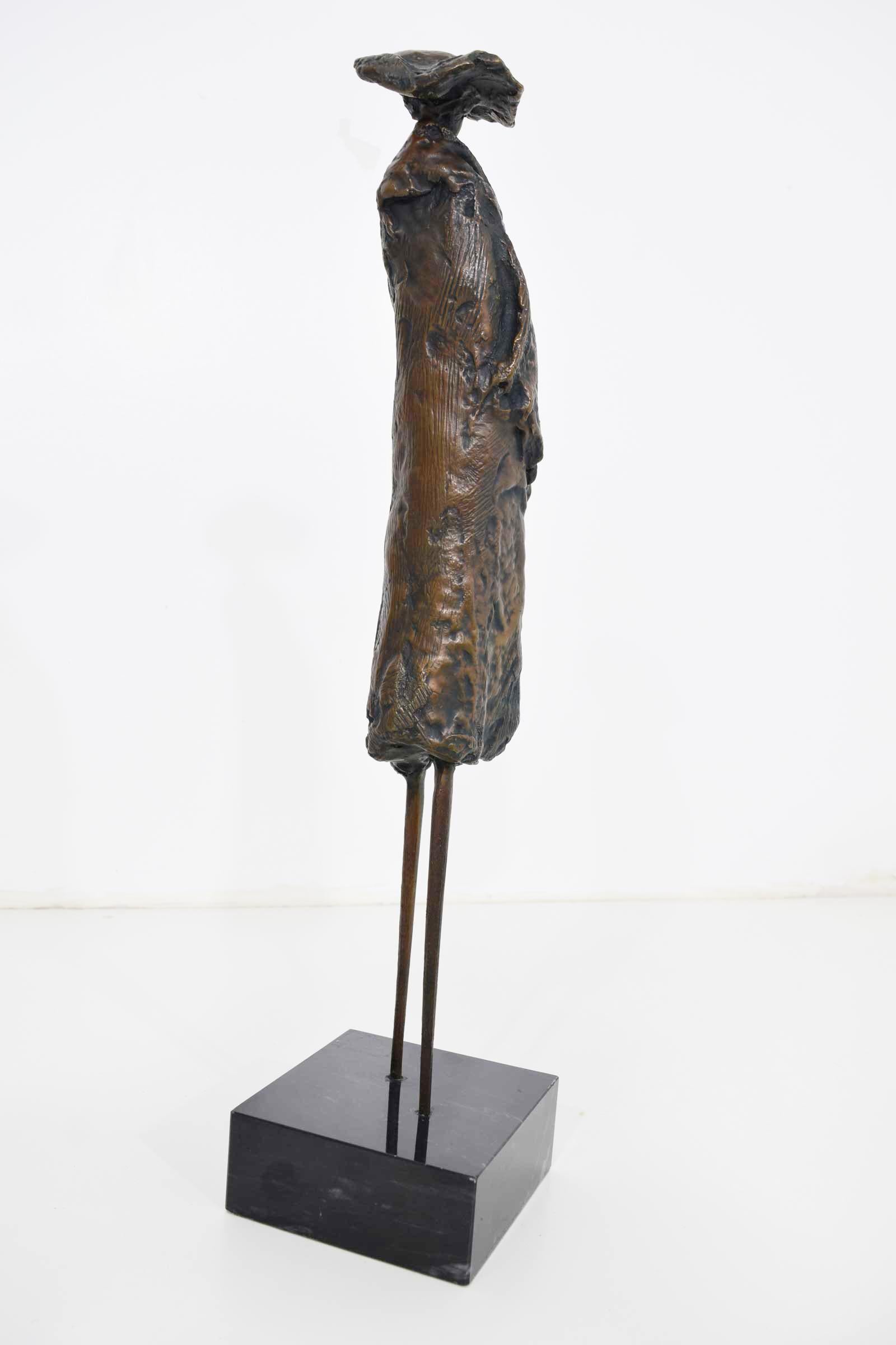 Moderne Sculpture en bronze signée en vente