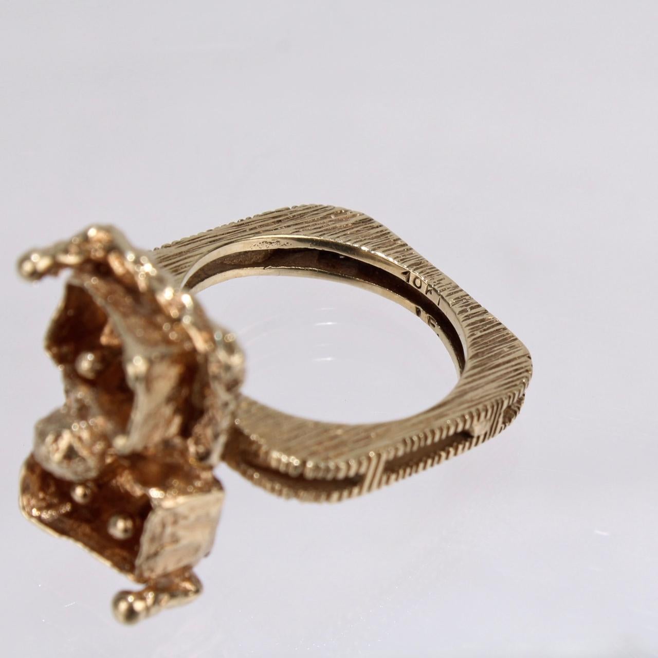 Signed Brutalist 10 Karat Gold Cocktail Ring For Sale 1