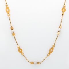Signed Bvlgari Bulgari 18 Karat Yellow Gold and Cultured Pearl Chain