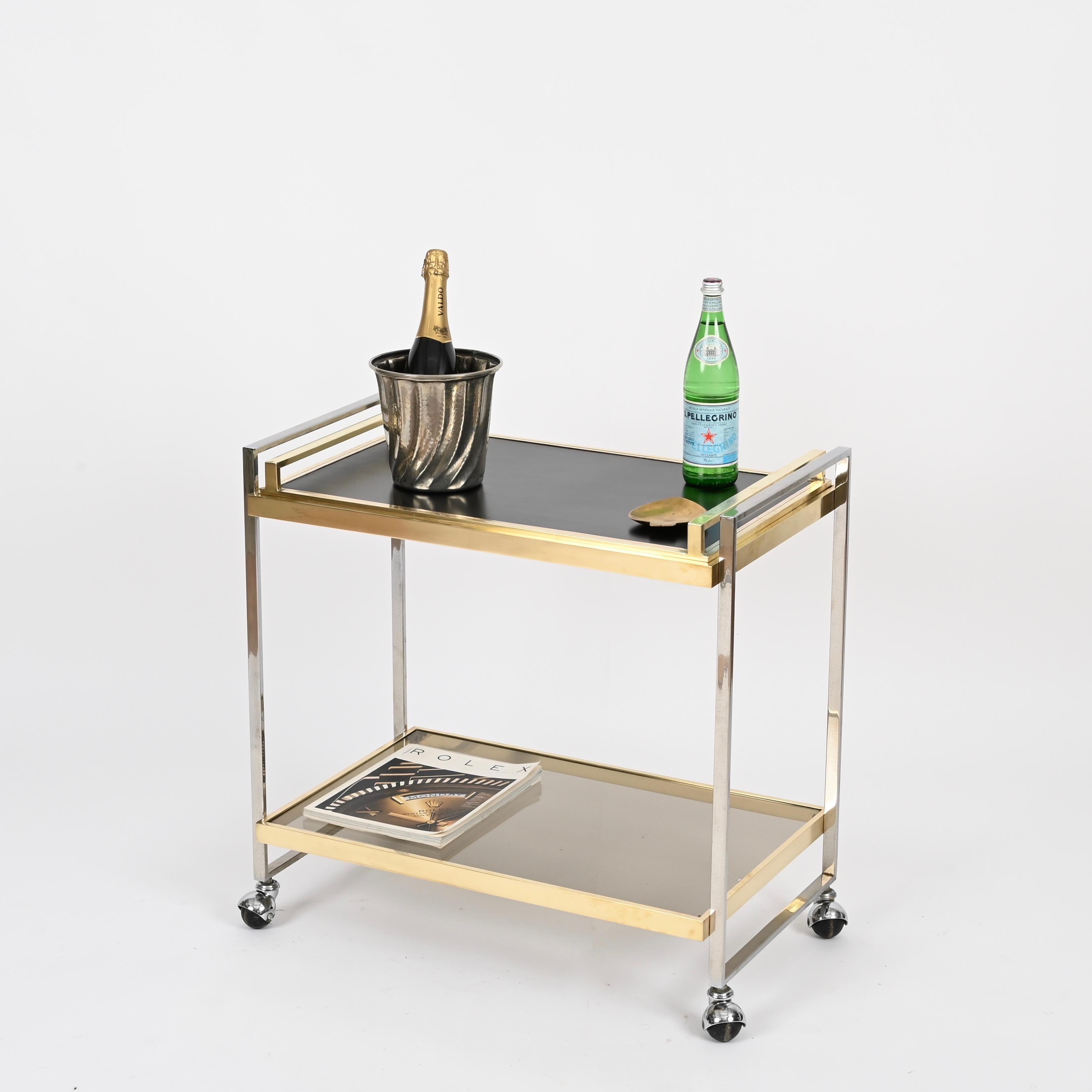 Italian Signed Calegaro Ice Bucket in Hammered Silverplate, Italy 1970s For Sale