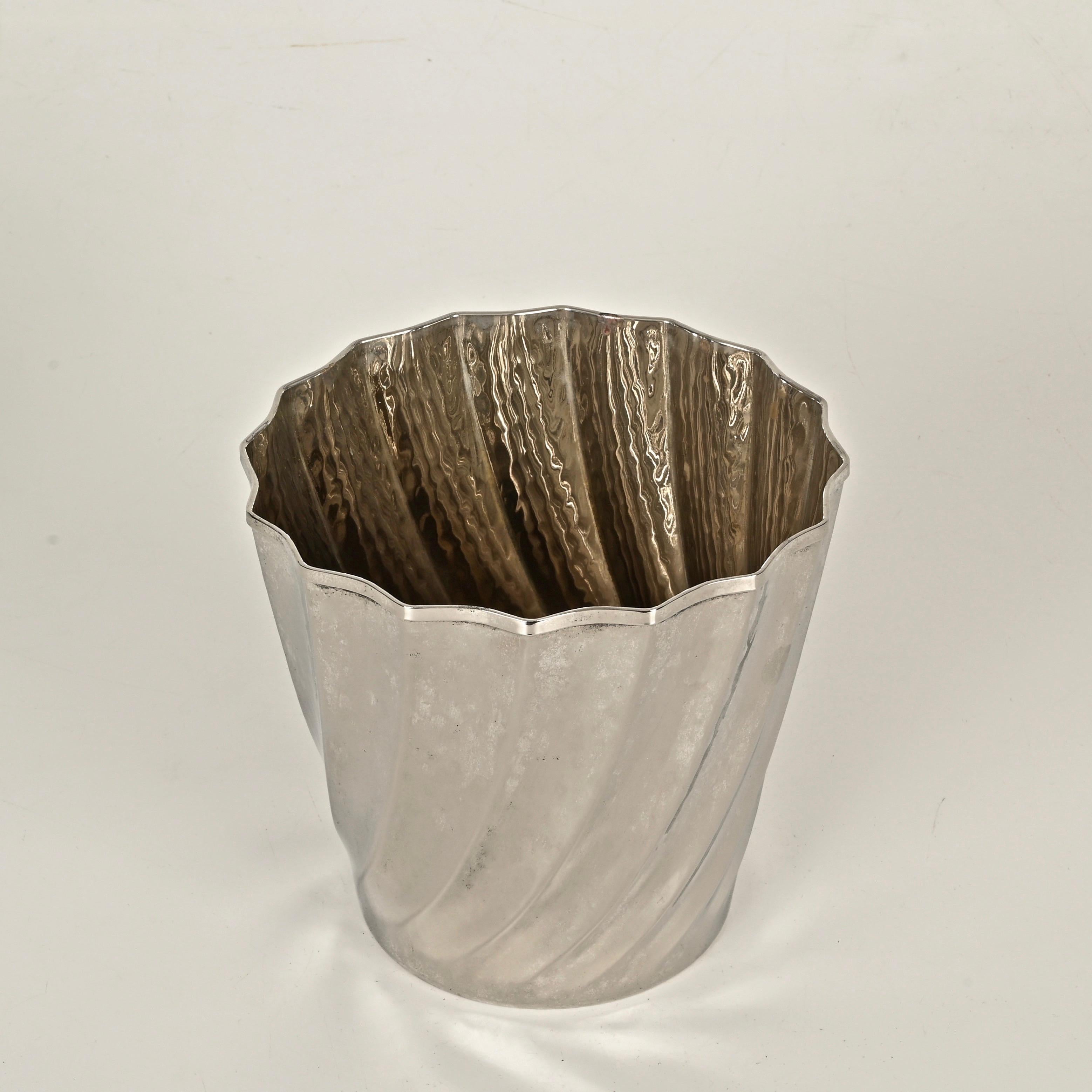 Signed Calegaro Ice Bucket in Hammered Silverplate, Italy 1970s For Sale 2