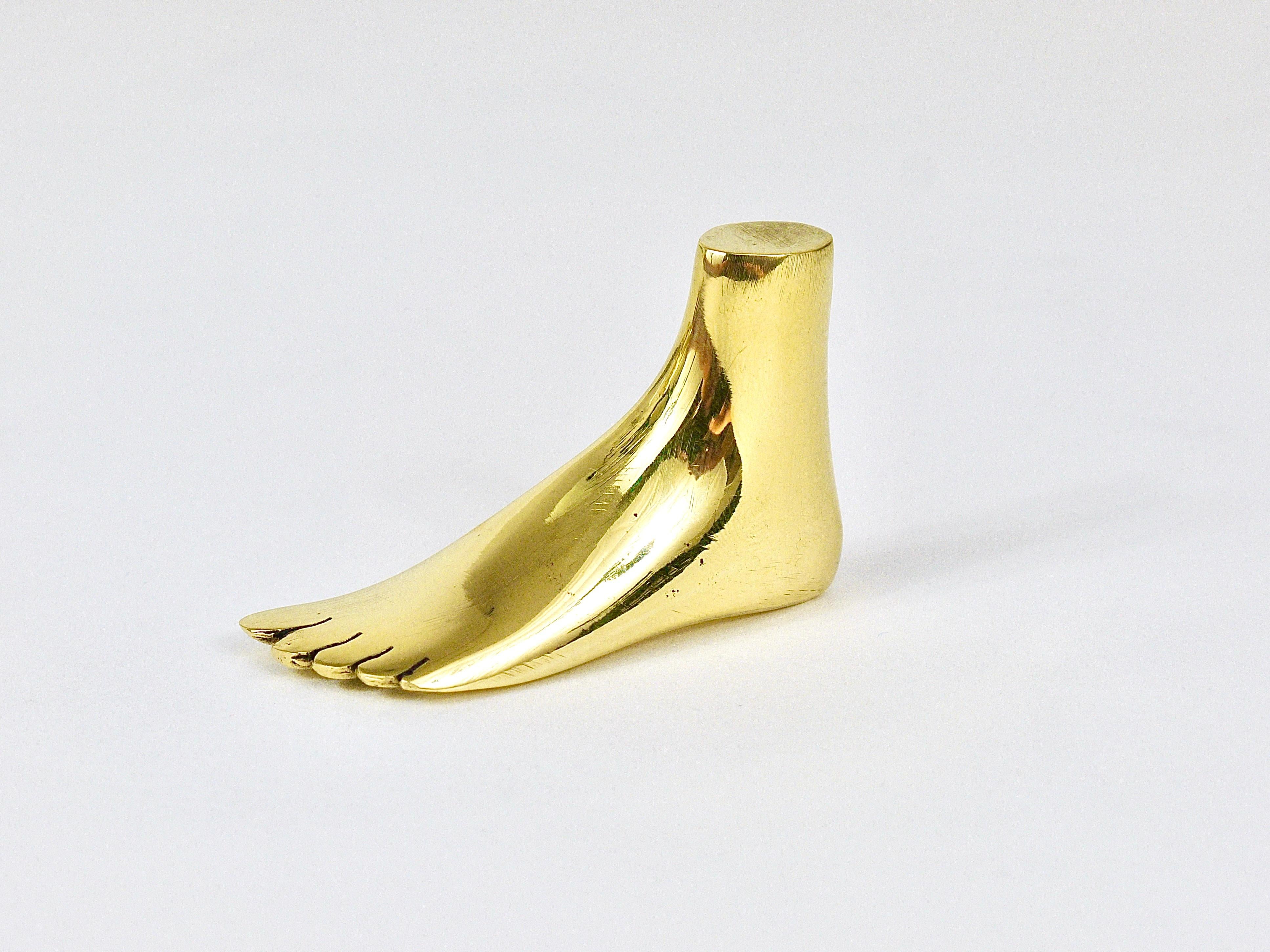 Signed Carl Auböck Midcentury Brass Foot Paperweight Handmade Sculpture For Sale 3
