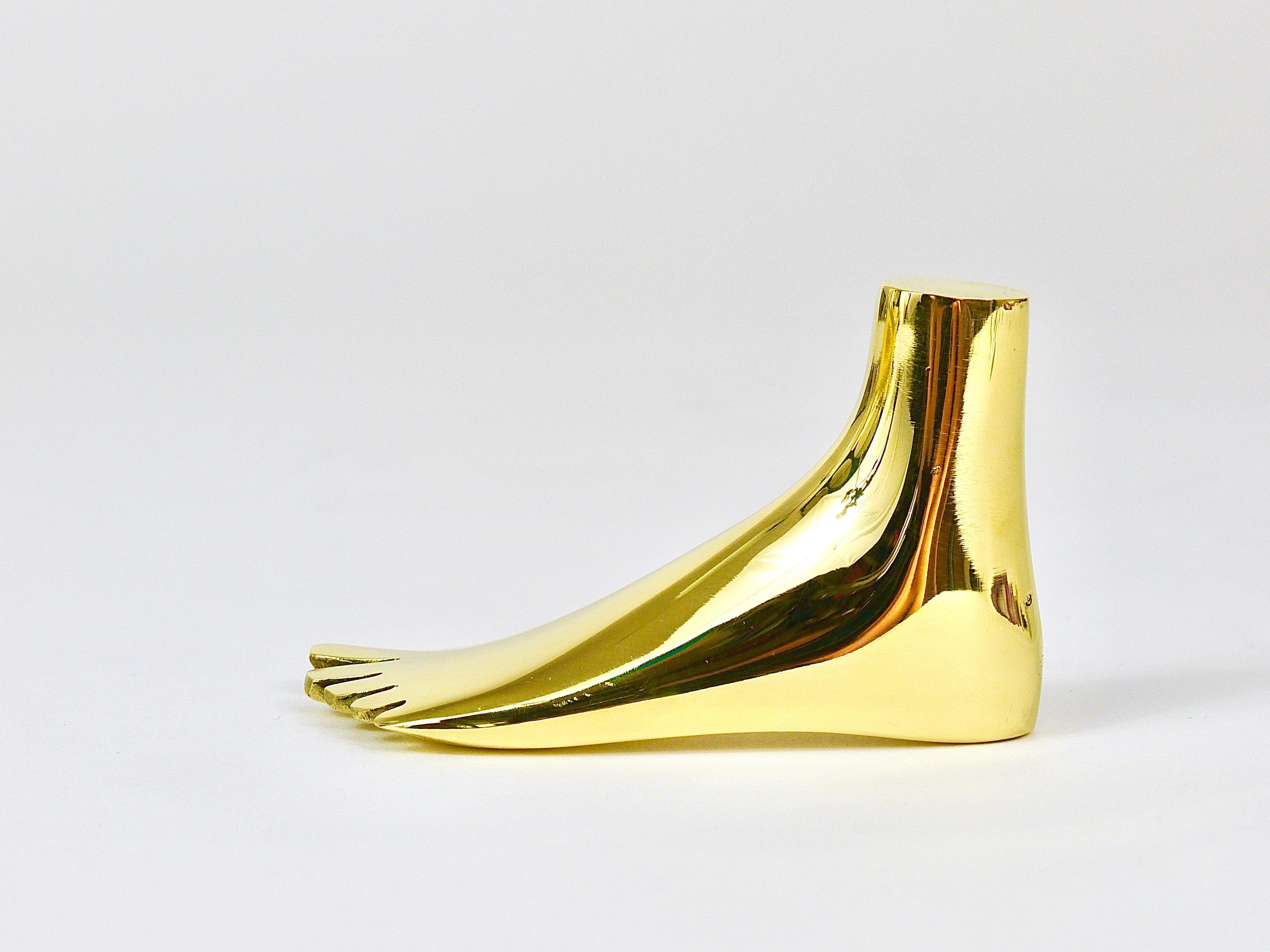 Signed Carl Auböck Midcentury Brass Foot Paperweight Handmade Sculpture For Sale 5