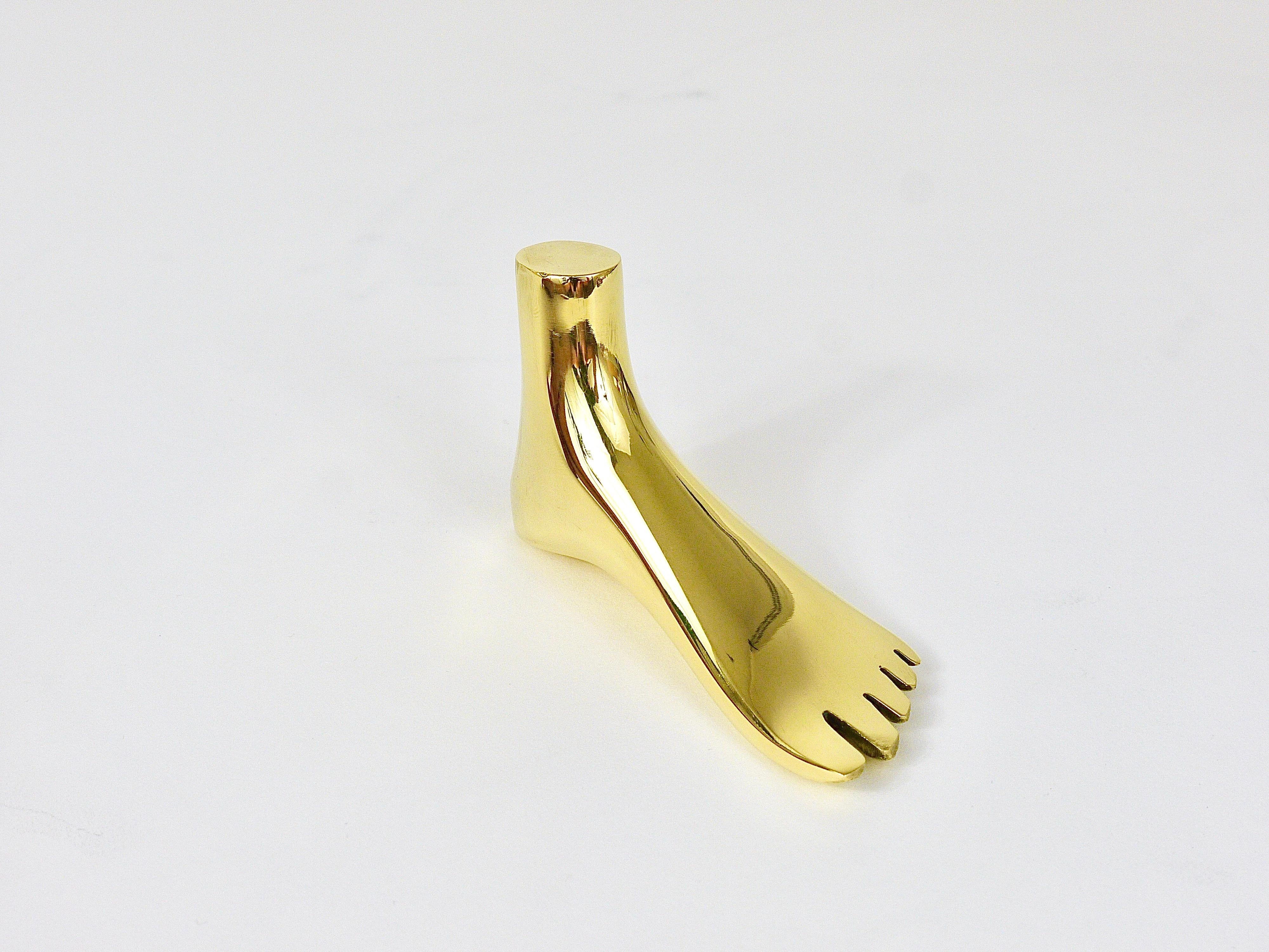 Signed Carl Auböck Midcentury Brass Foot Paperweight Handmade Sculpture For Sale 10