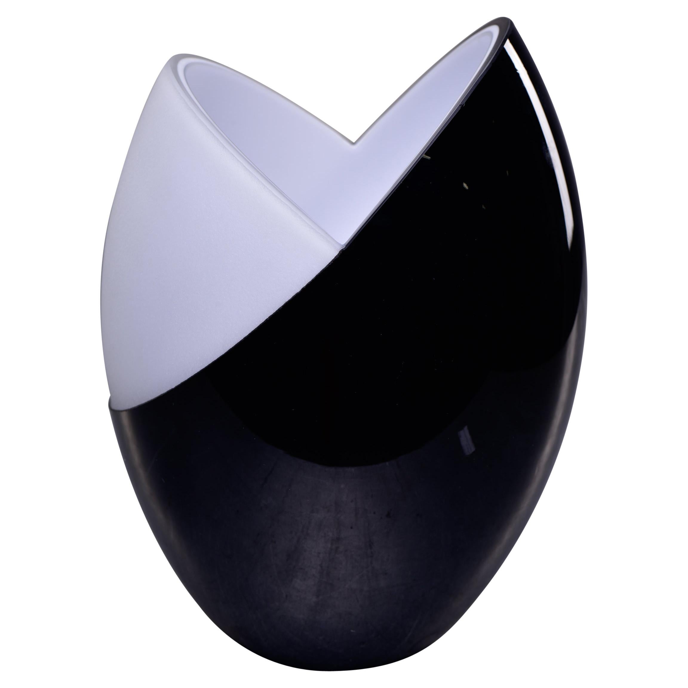 Signed Carlo Nason Murano Glass Black and White Chrysalis Vase