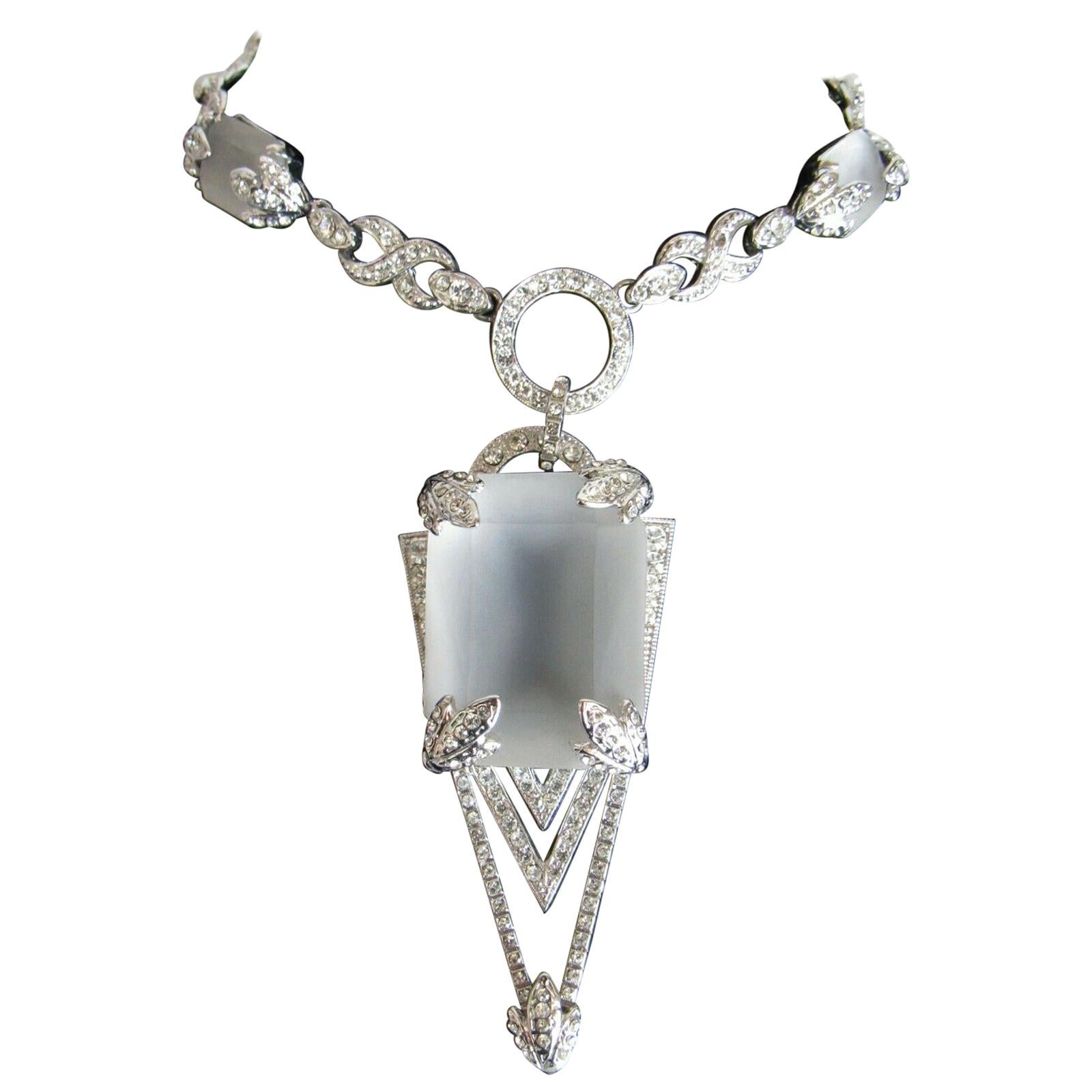 Schillerndes Kristall von Carlo Zini, signiert  Schmuckhalskette im Art déco-Stil mit Juwelen im Angebot