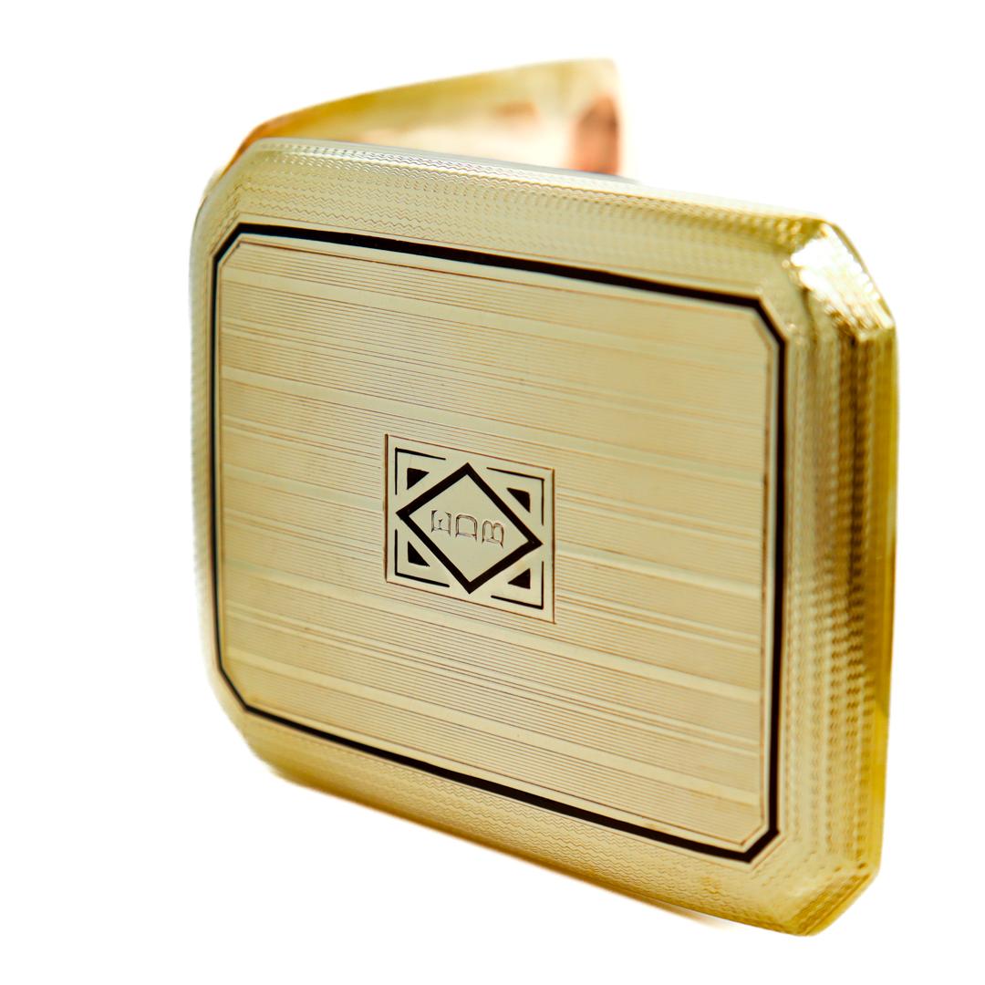 Signed Carrington Antique Art Deco 14k Gold & Black Enamel Decorated Hinged Box For Sale 8