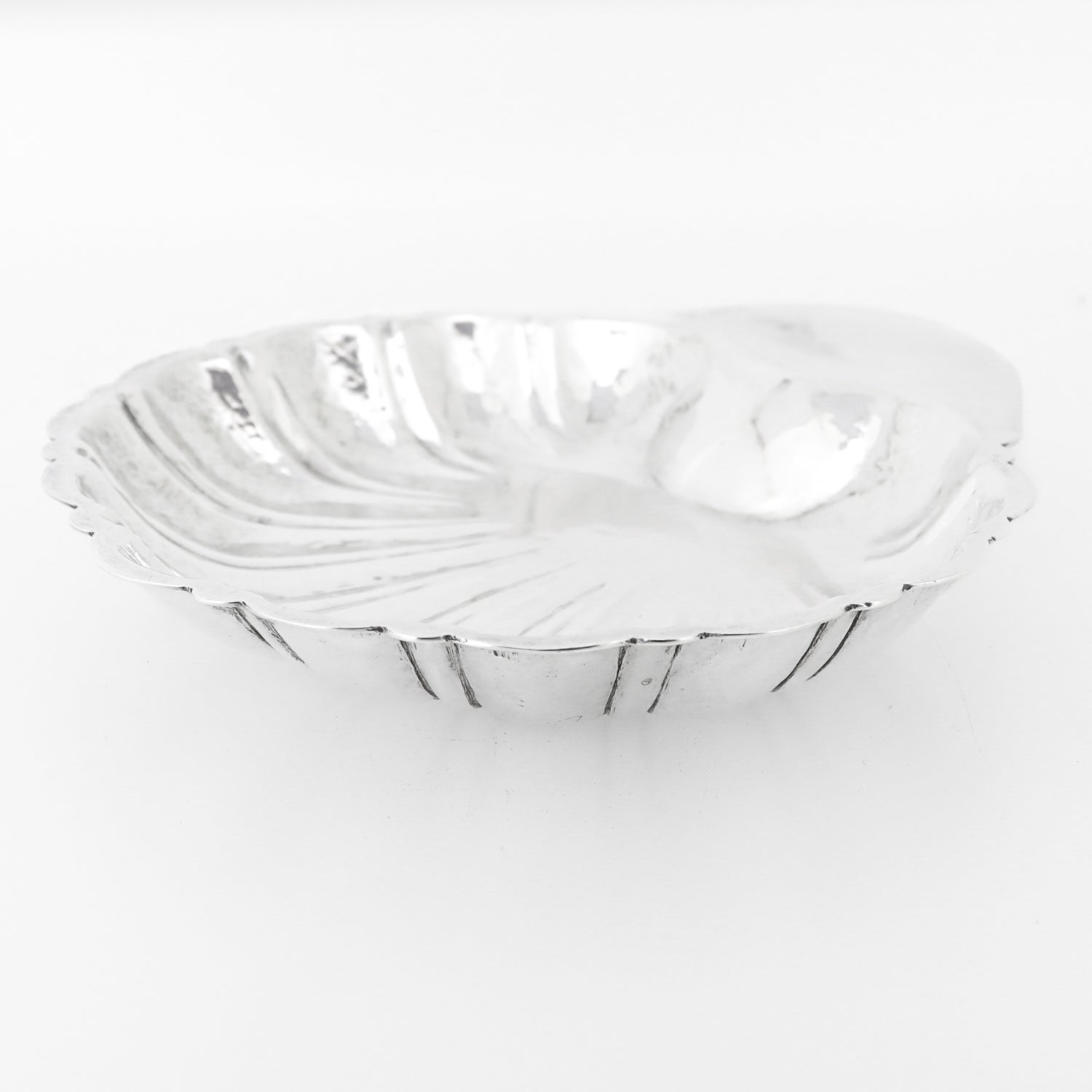 20th Century Signed Cartier Hand-Hammered Sterling Silver Shell Shaped Bowl or Vide Poche