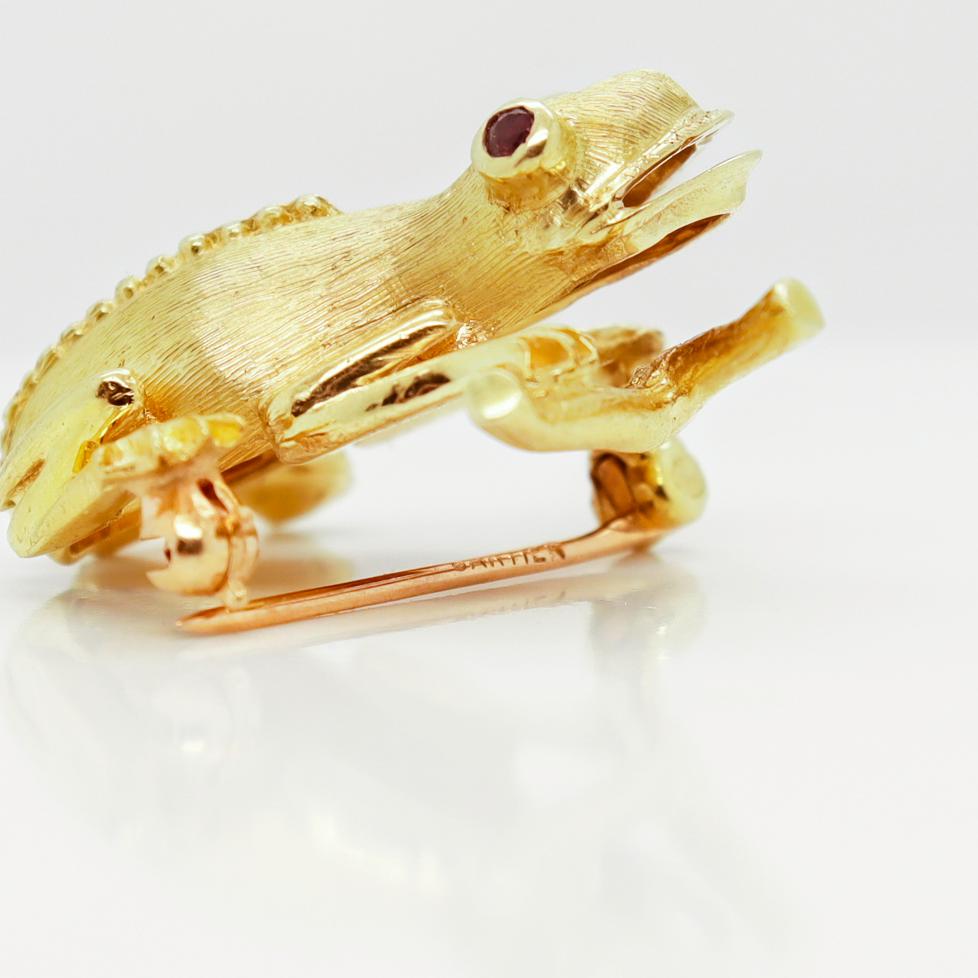 Signed Cartier Mid-Century 14K Gold Tree Frog Brooch or Pin For Sale 8