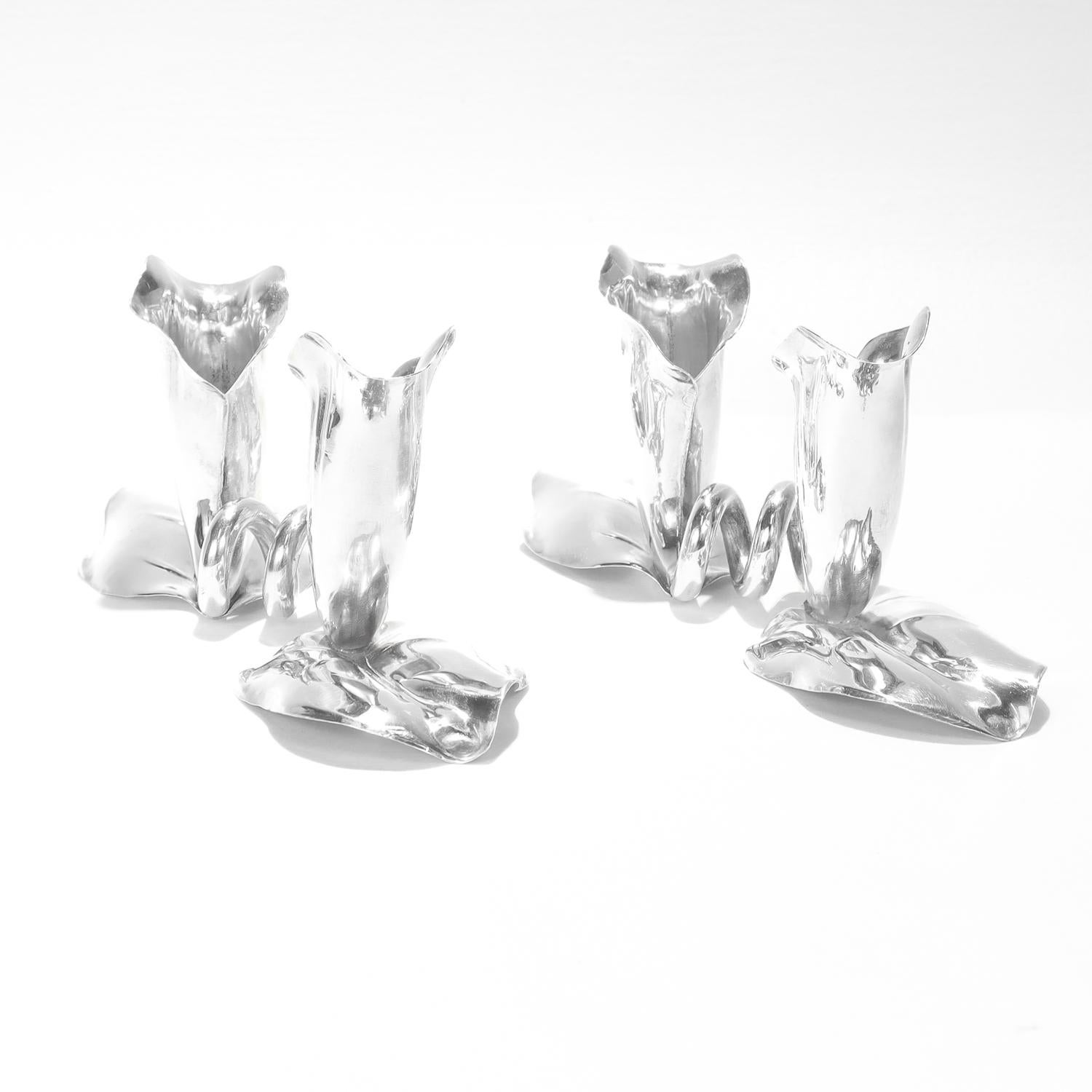 Candelieri a fiore firmati Cartier in argento sterling della metà del secolo, di stile modernista in vendita 1