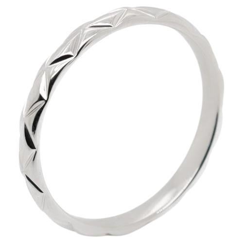 Signed Chanel Platinum Matalasse Quilt Thin Band Ring by Lorenz Bäumer For Sale