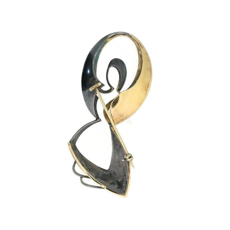 Signed Chris Steenbergen Rope Jumping Woman Silver Gold Artist Brooch, 1950s For Sale 2