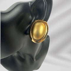 Signed Ciner Vintage Pearl-Shaped Gold Tone Clip On  Earrings