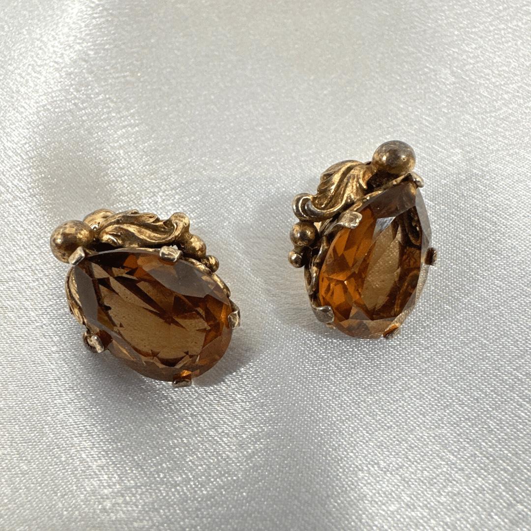 Firmado Cini Plata de Ley Precioso Cristal Naranja Pendiente Vintage / Anillos Ángel de Moda

Longitud de la piedra: 17,5 mm
Ancho de la Piedra :12mm
Longitud del pendiente: 21 mm


Código de la papelera M23 / P15

24161-LU3875224027382 E*