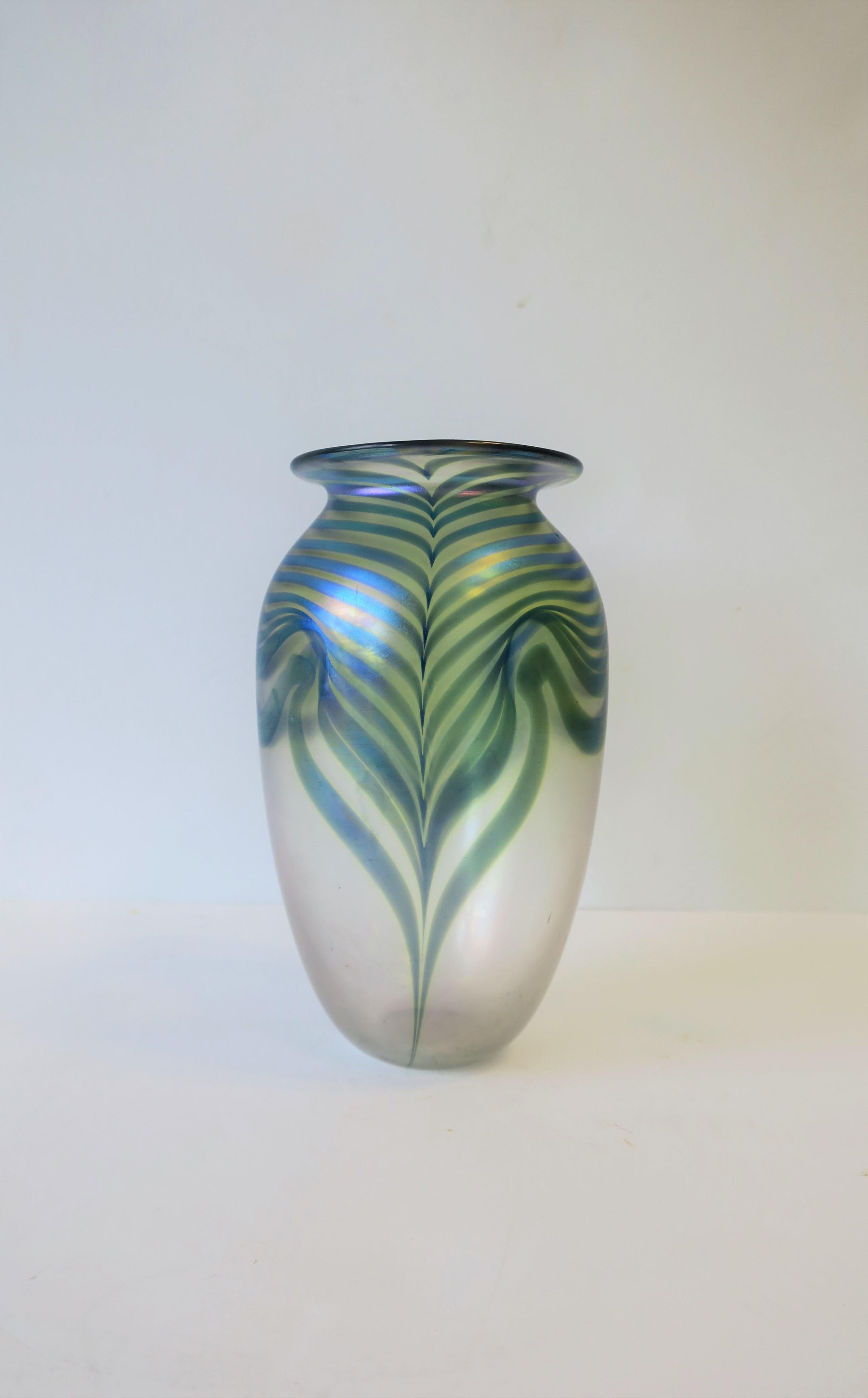 Art Nouveau Style Art Glass Vase Signed Contemporary, circa 1980s For Sale 1